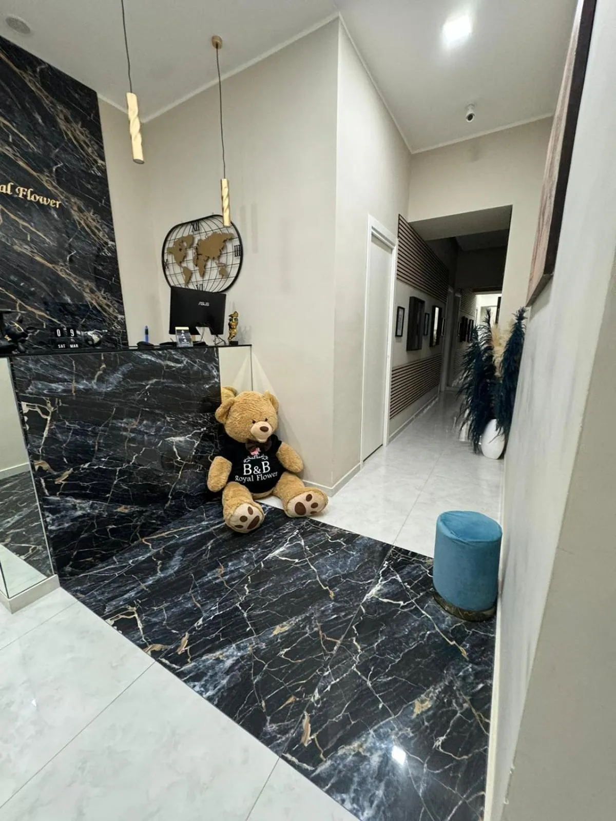 Lobby or reception in Royal Flower