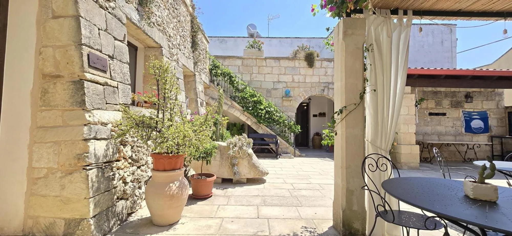 Property building in Salento Ada's House