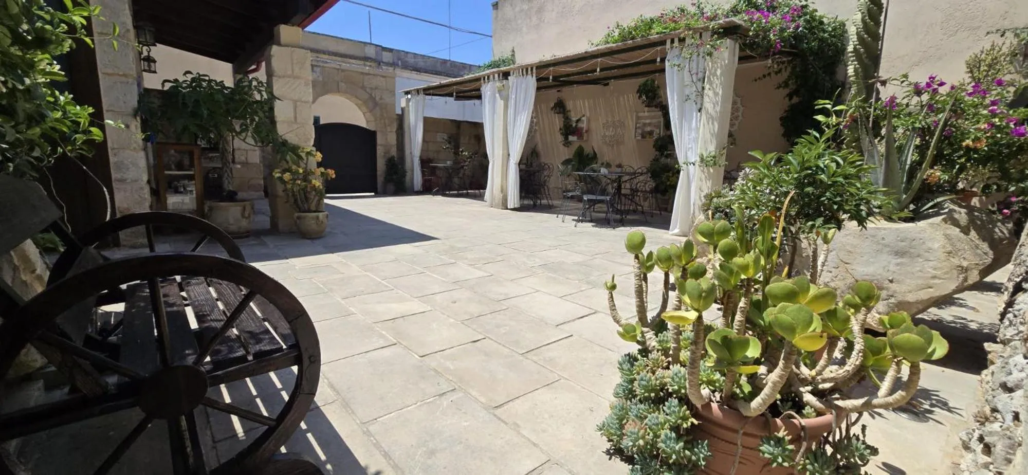 Property building in Salento Ada's House