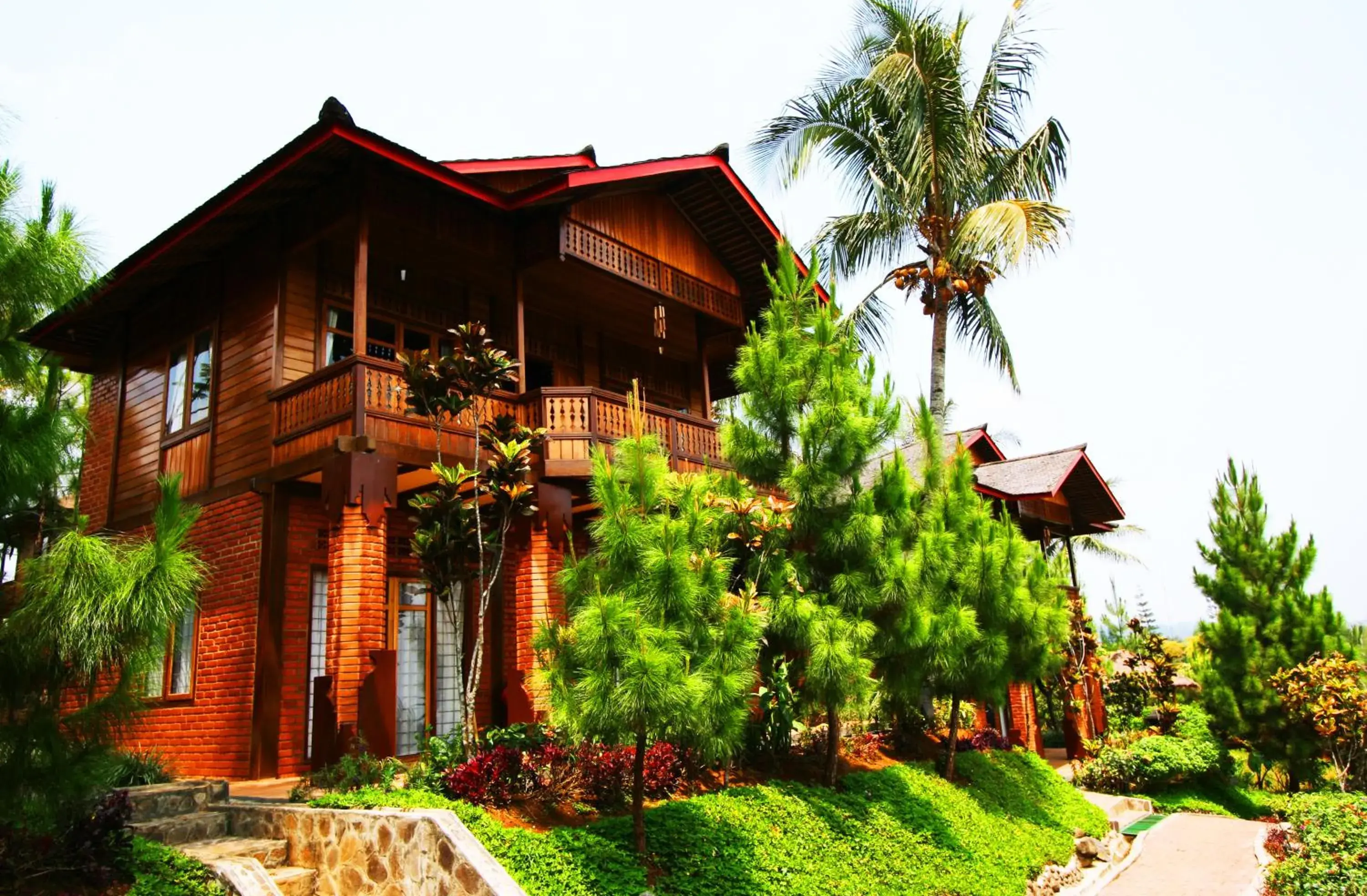Property building in Jambuluwuk Convention Hall & Resort Puncak Property building in Jambuluwuk Convention Hall & Resort Puncak