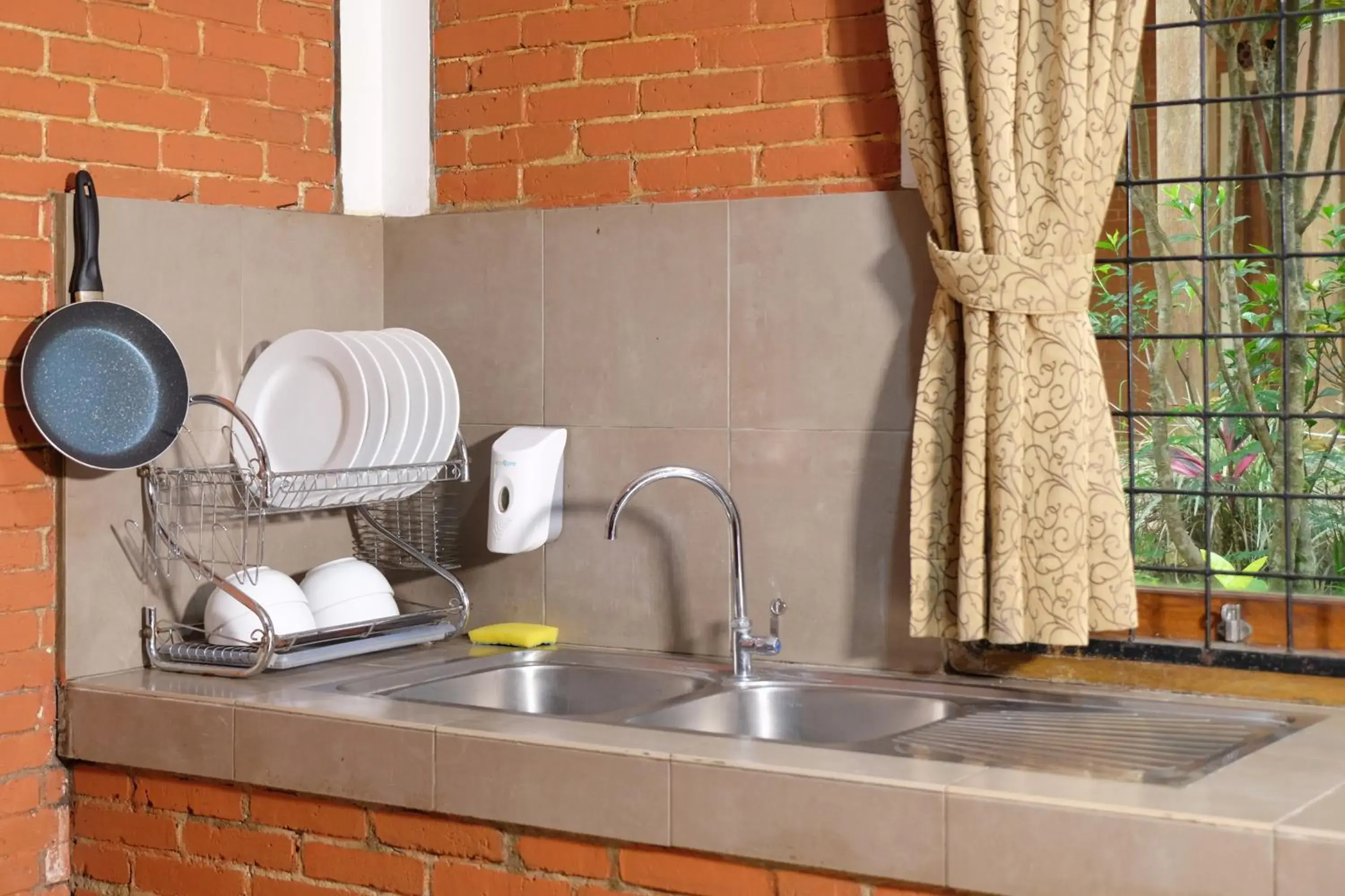 Three-Bedroom Villa in Jambuluwuk Convention Hall & Resort Batu Three-Bedroom Villa in Jambuluwuk Convention Hall & Resort Batu