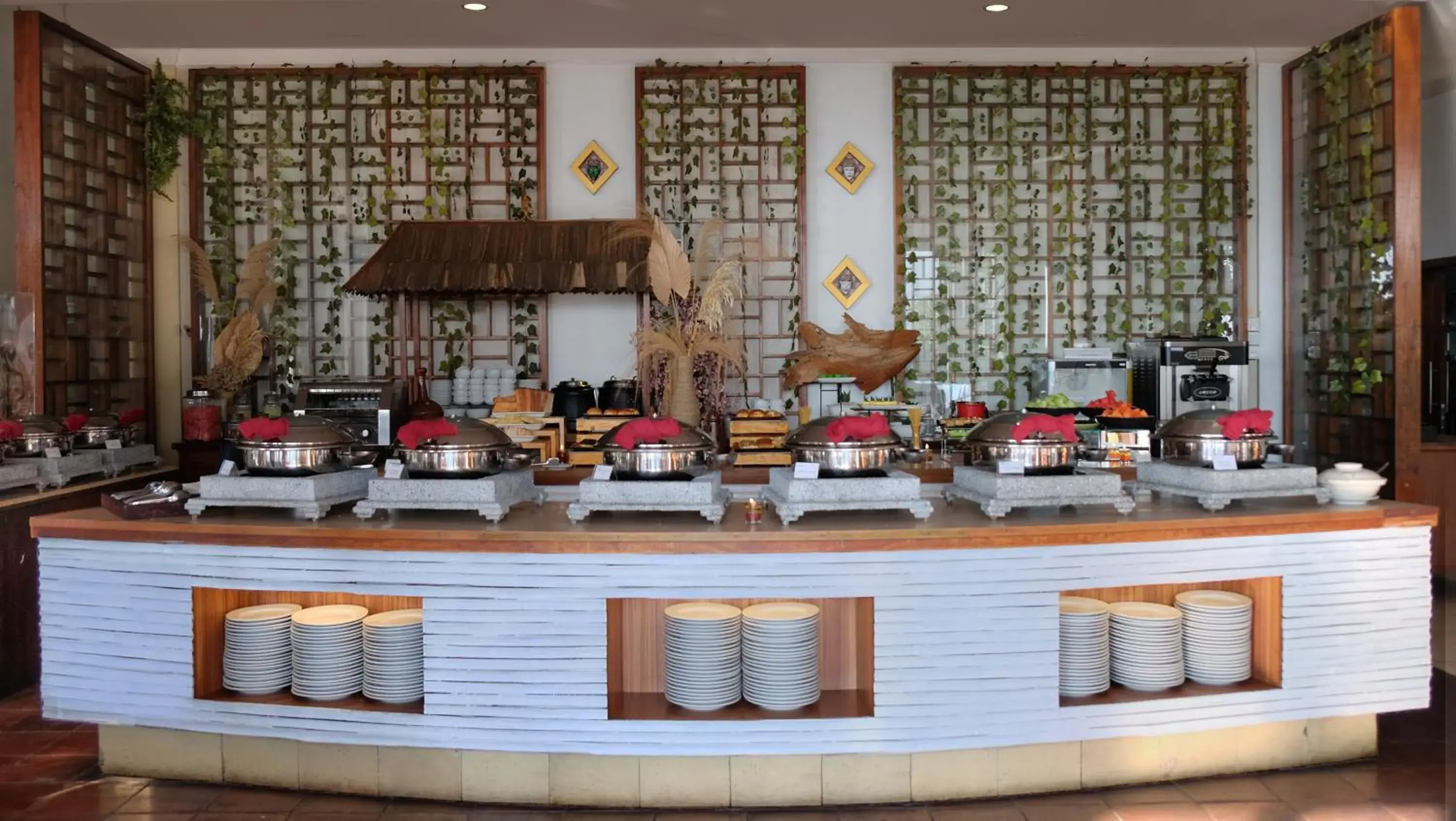 Restaurant/places to eat in Jambuluwuk Convention Hall & Resort Batu Restaurant/places to eat in Jambuluwuk Convention Hall & Resort Batu