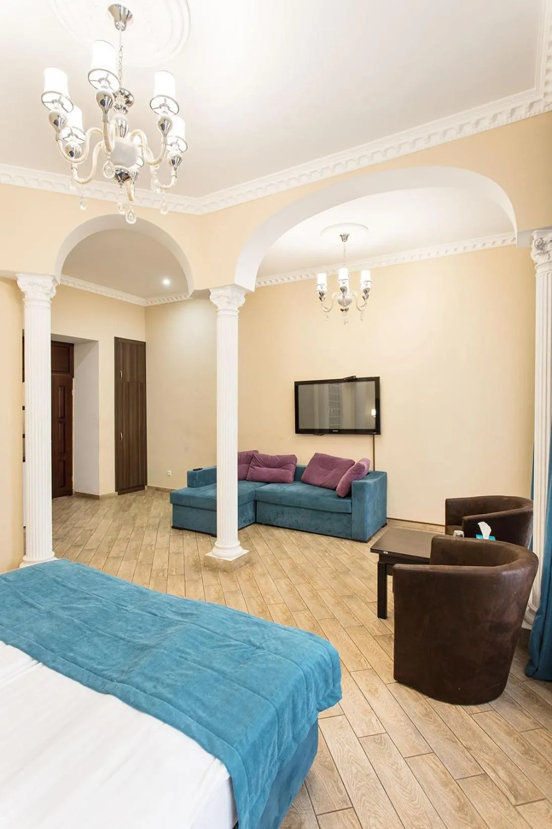 Photo of the whole room, Bed in Hotel Baron