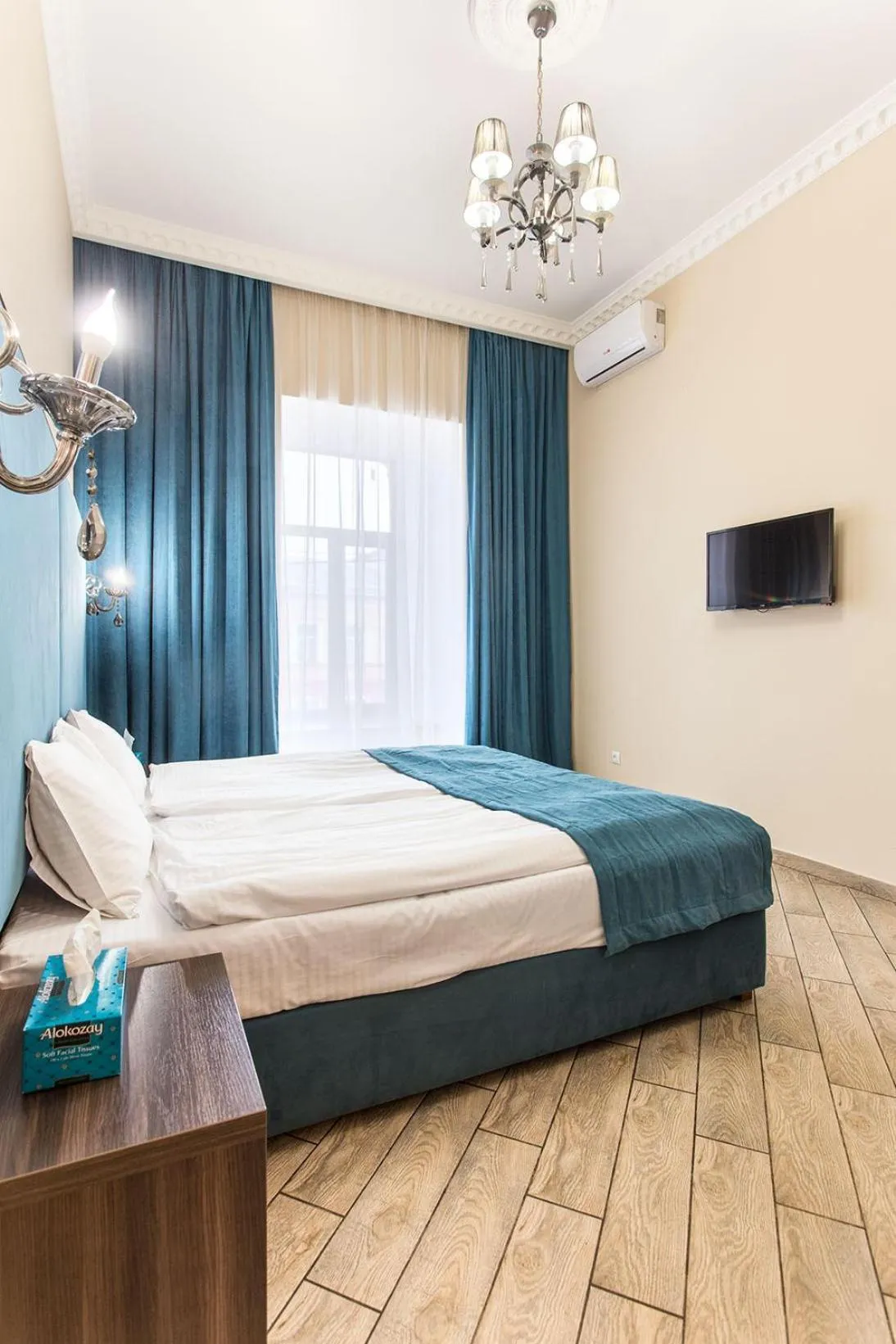 Bed in Hotel Baron