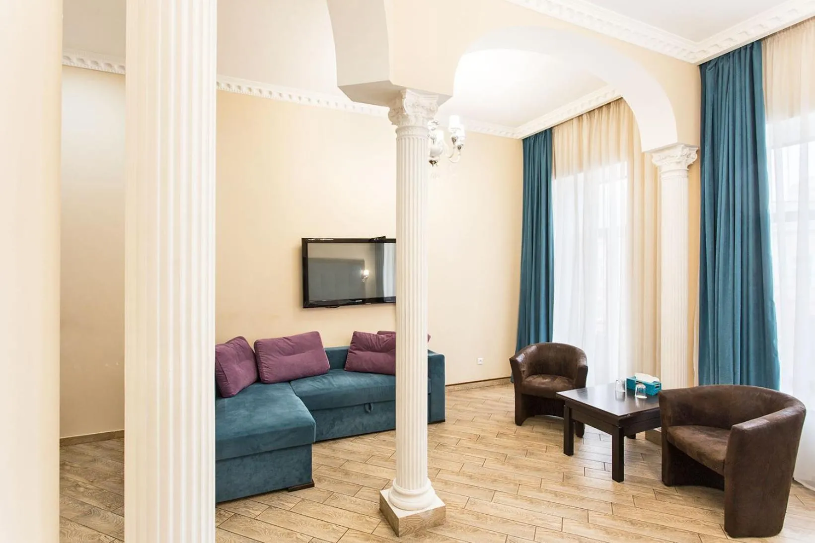 Seating area in Hotel Baron