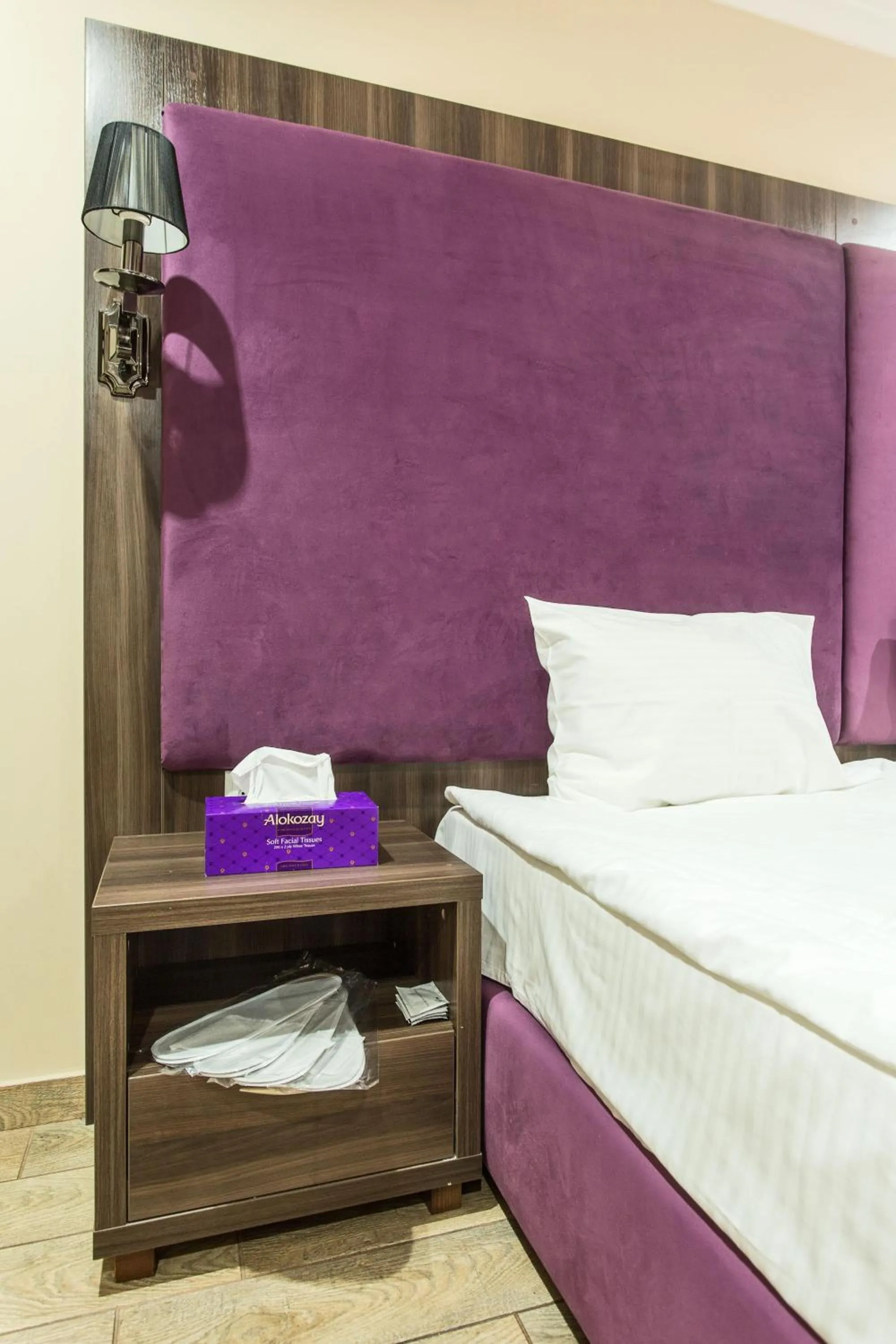 Bed in Hotel Baron