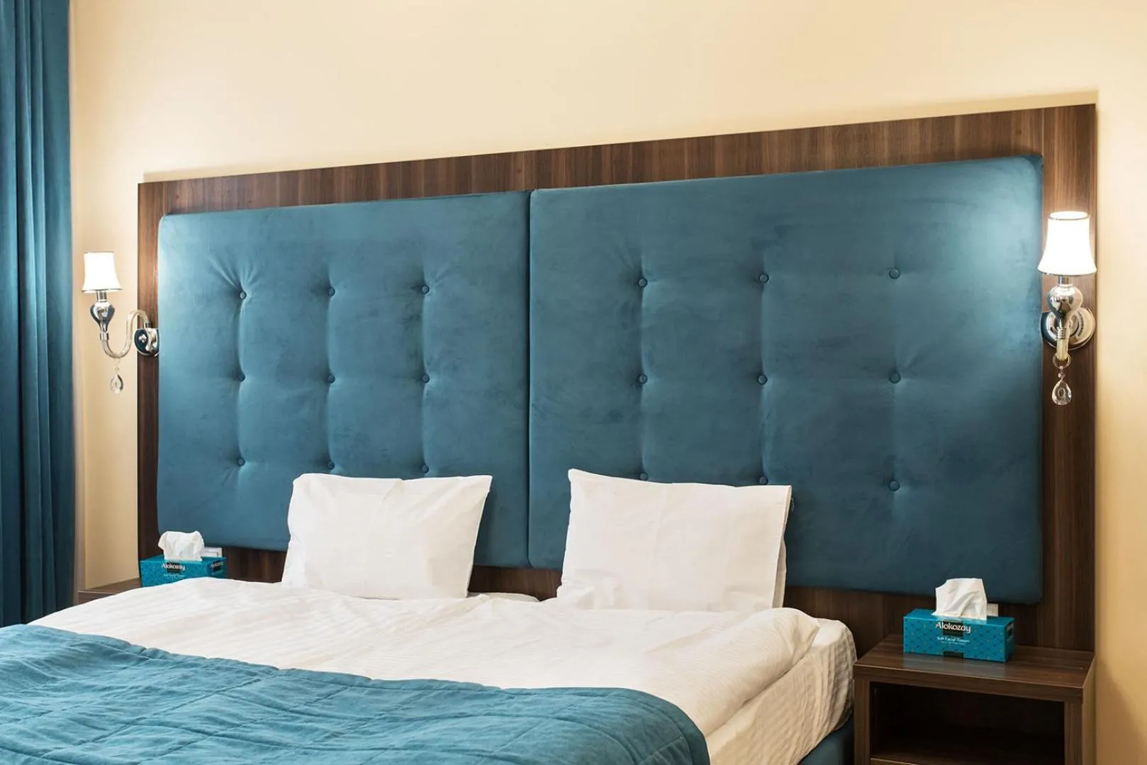 Bed in Hotel Baron