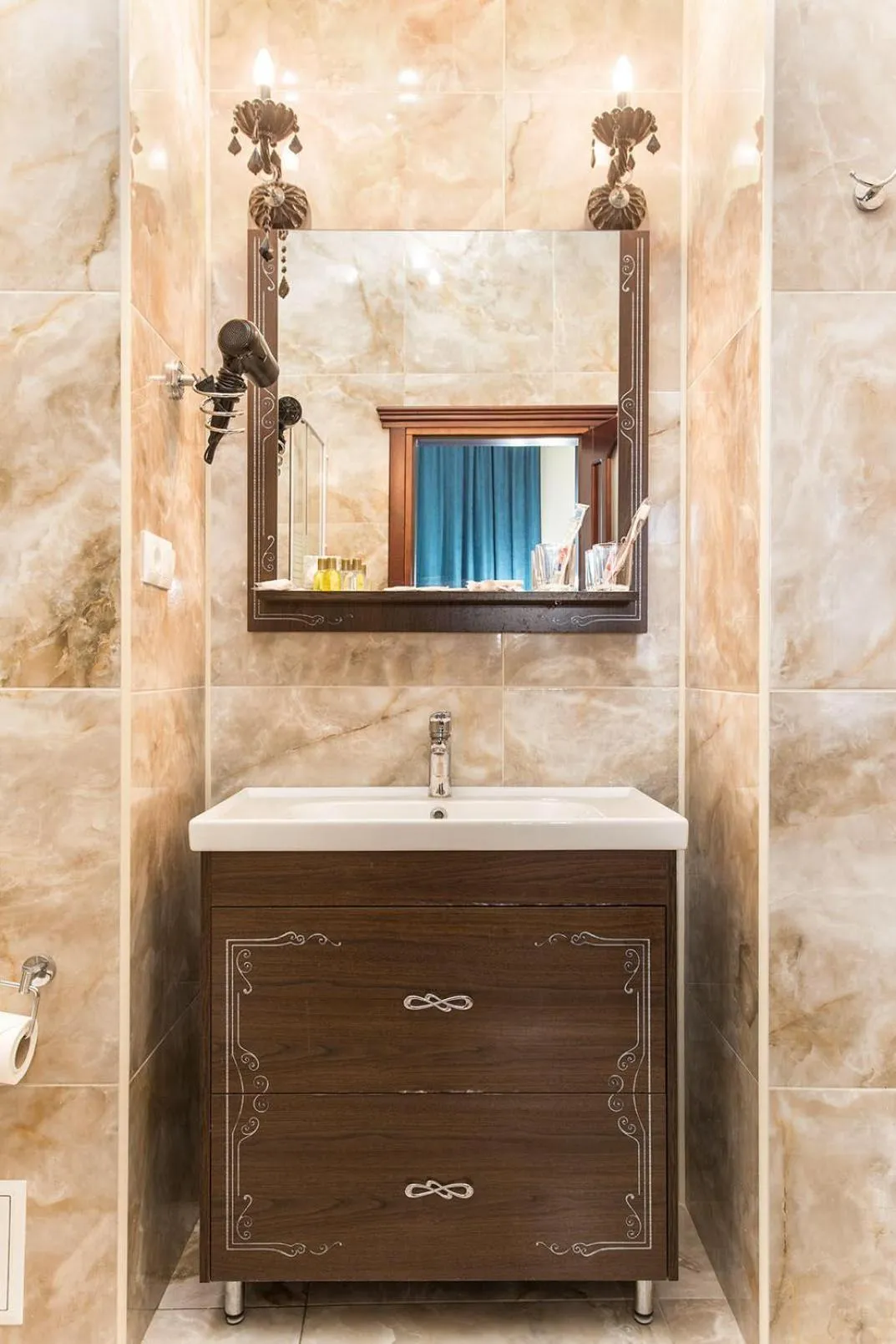 Bathroom in Hotel Baron