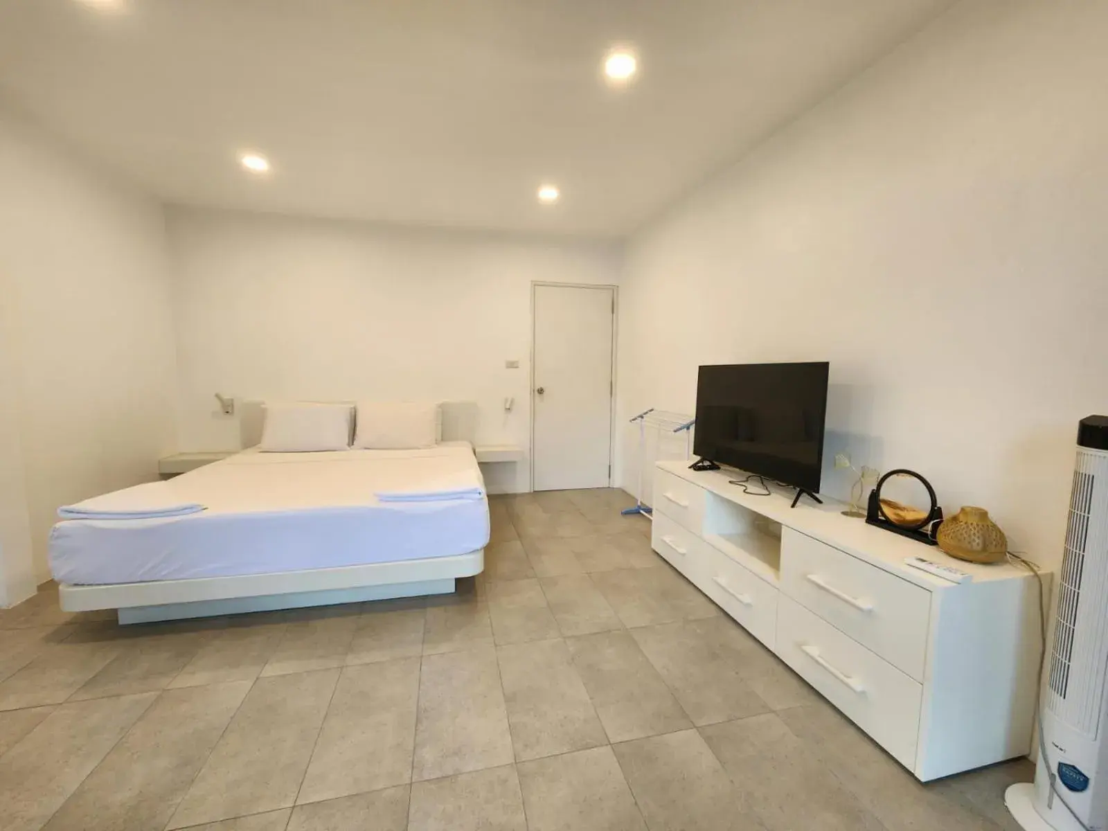 Bedroom, Bed in Samui Pier Beach Front & Resort Bedroom, Bed in Samui Pier Beach Front & Resort