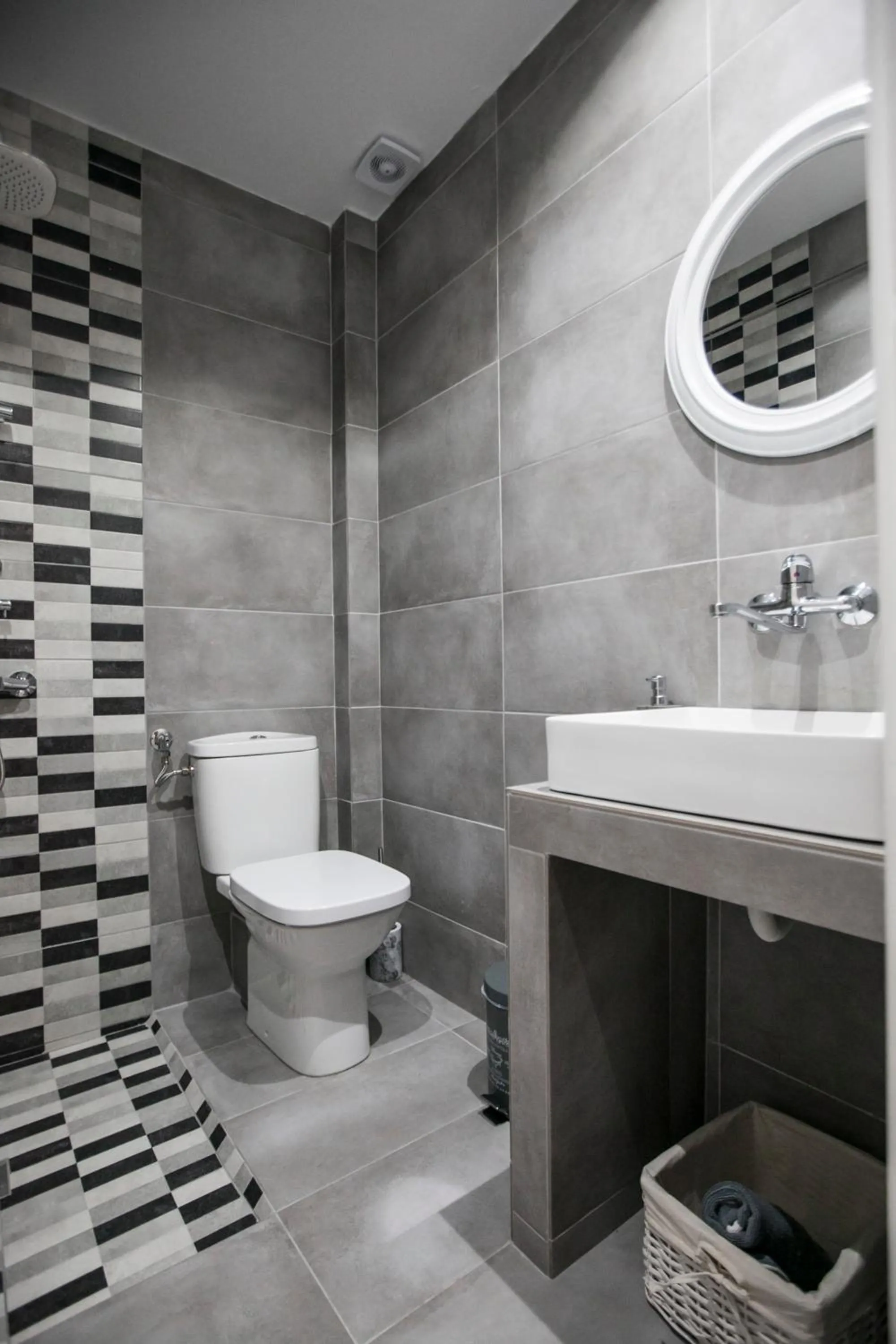 Shower in Xenios Hotel