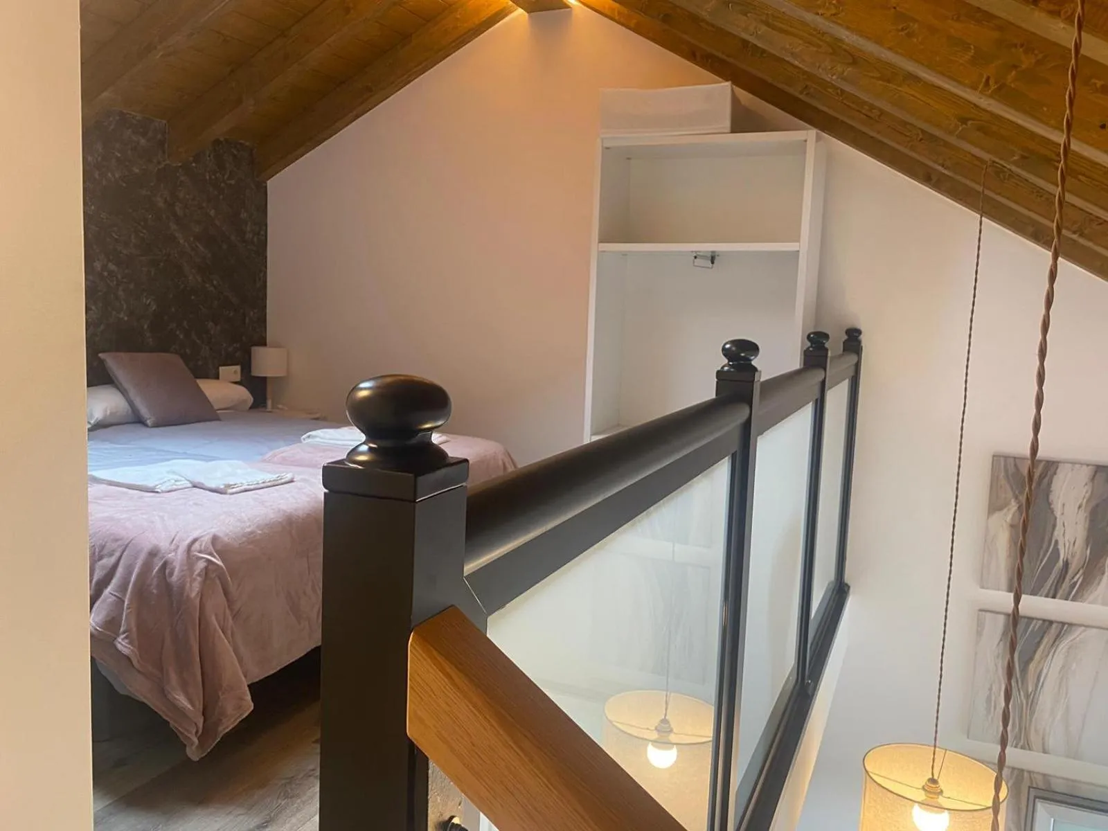 Photo of the whole room, Bed in Casa de Campo Cruz de Pedra