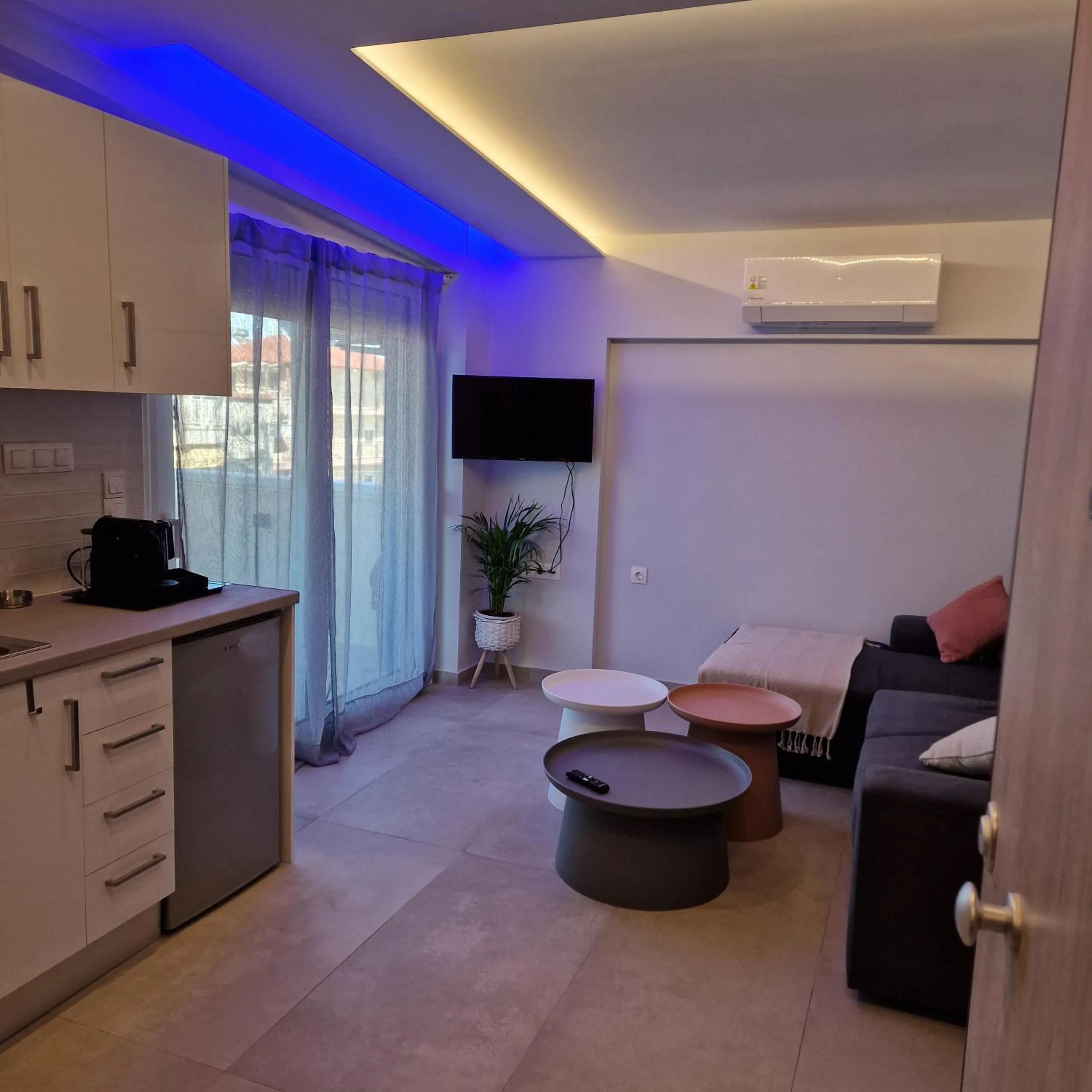 Seating area in Panorama Inn Hotel