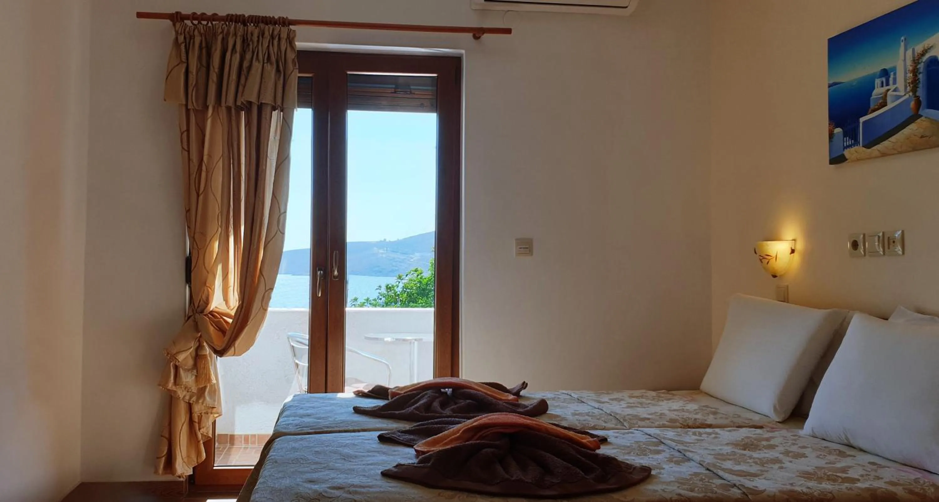 Bed in Apollo Studios