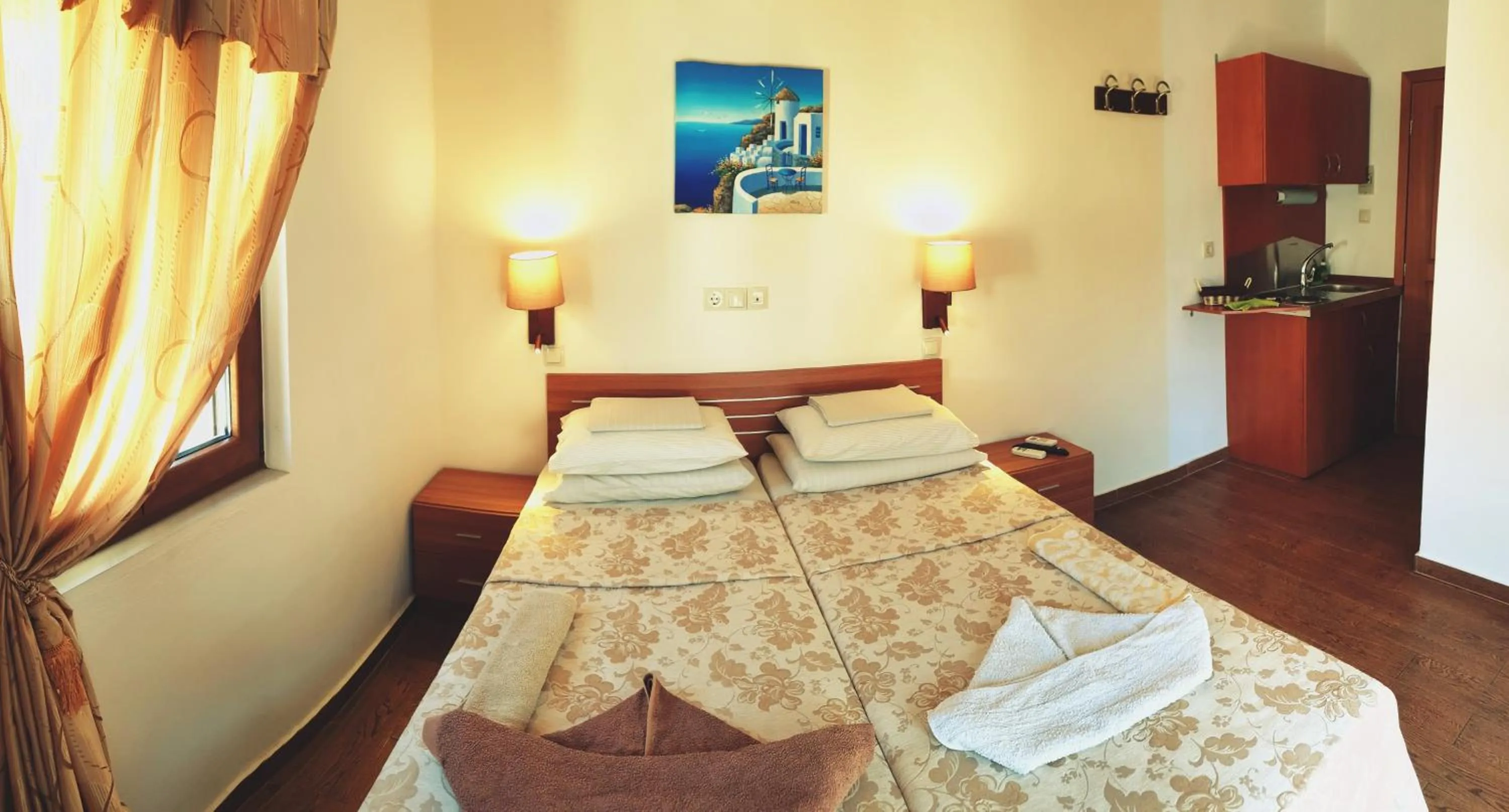 Bedroom, Bed in Apollo Studios