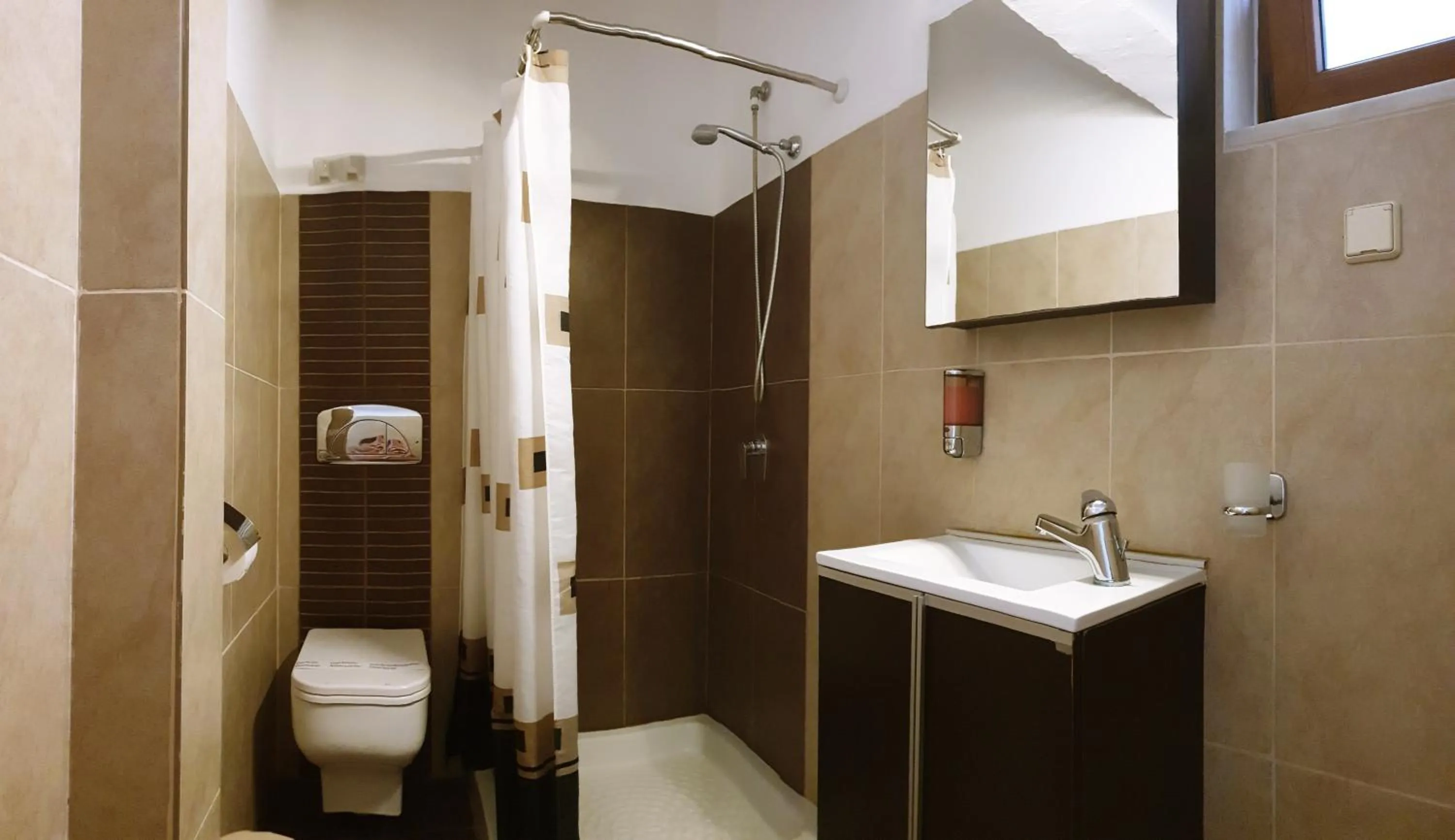 Bathroom in Apollo Studios