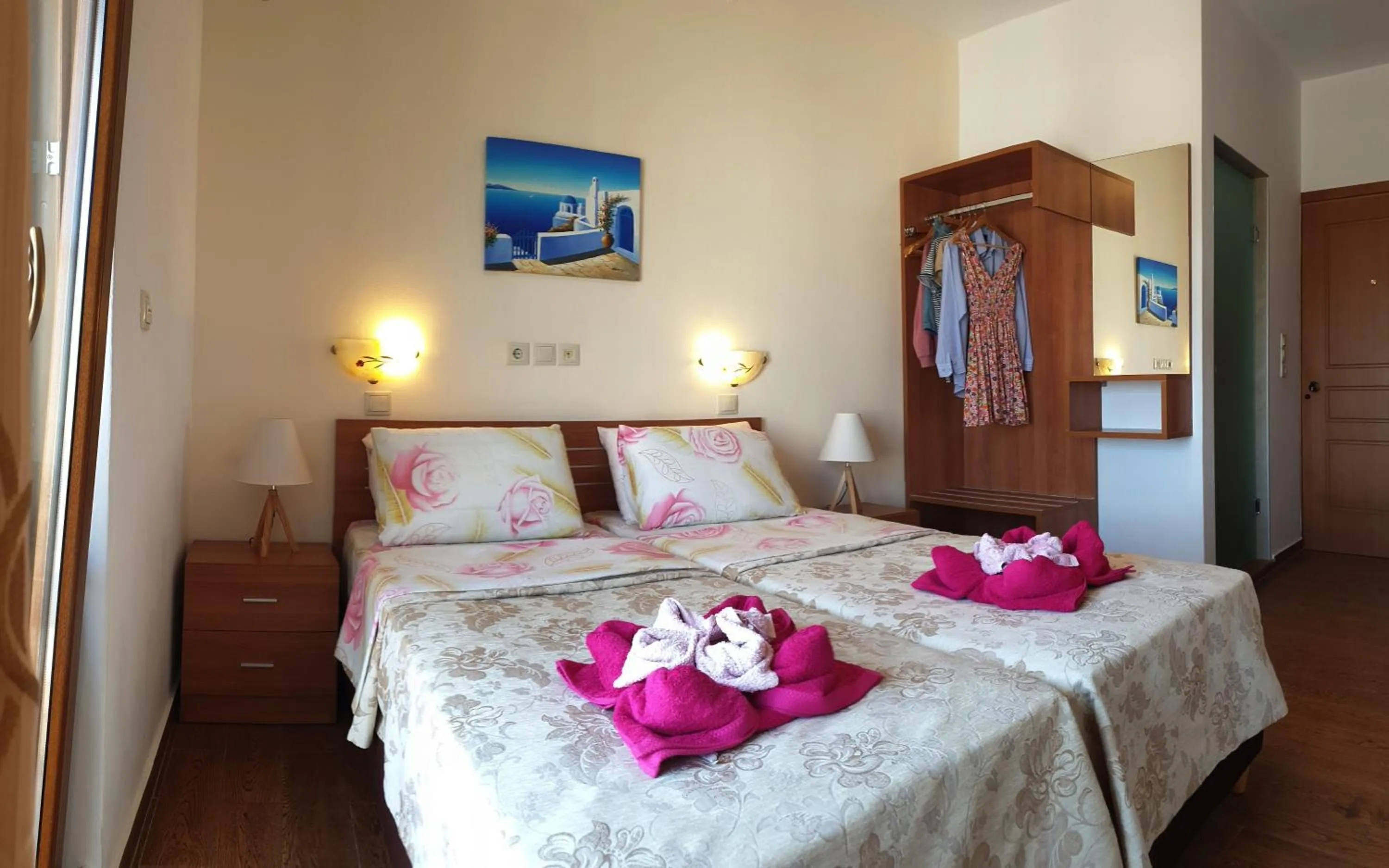 Bedroom, Bed in Apollo Studios