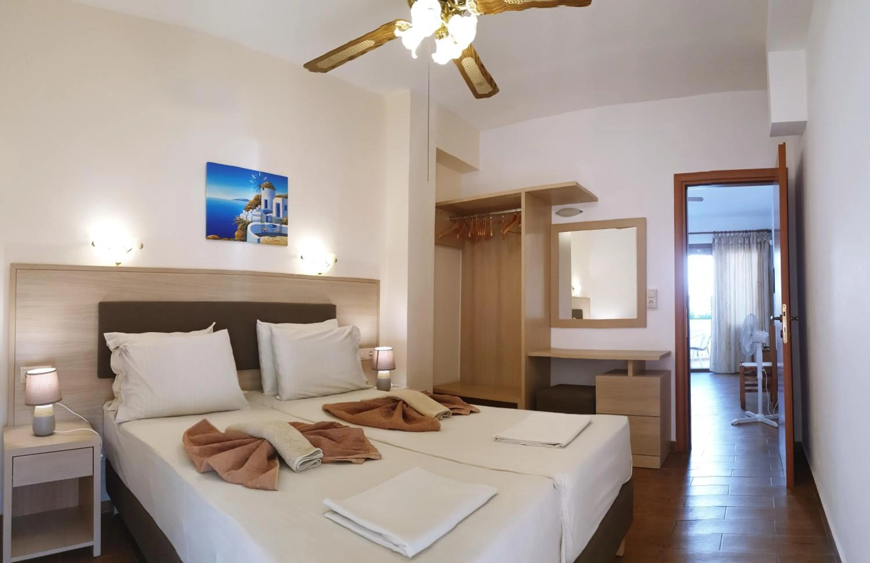 Bedroom, Bed in Apollo Studios