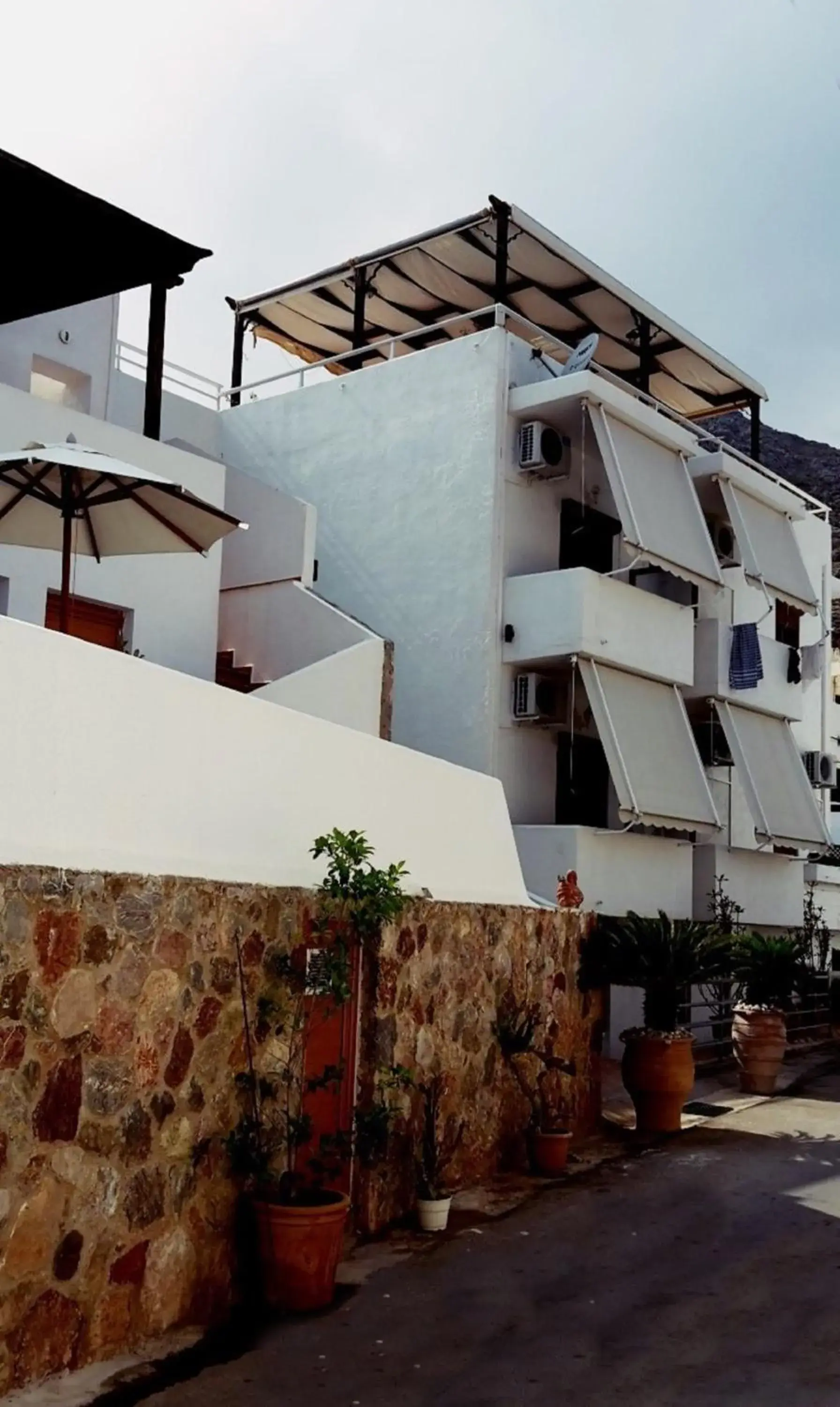 Property building in Apollo Studios Property building in Apollo Studios