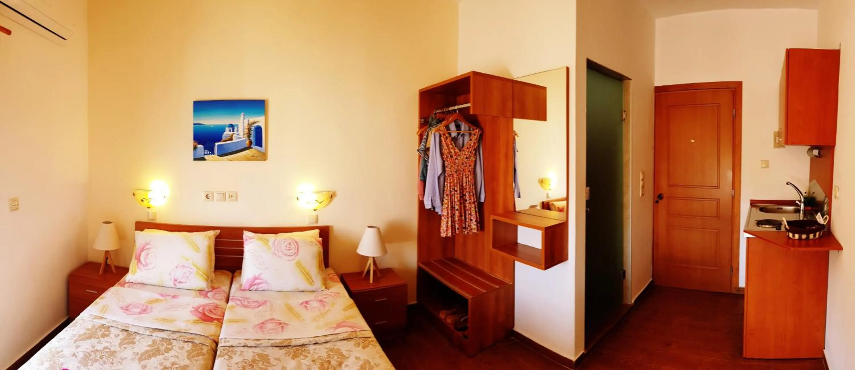 Bedroom, Bed in Apollo Studios