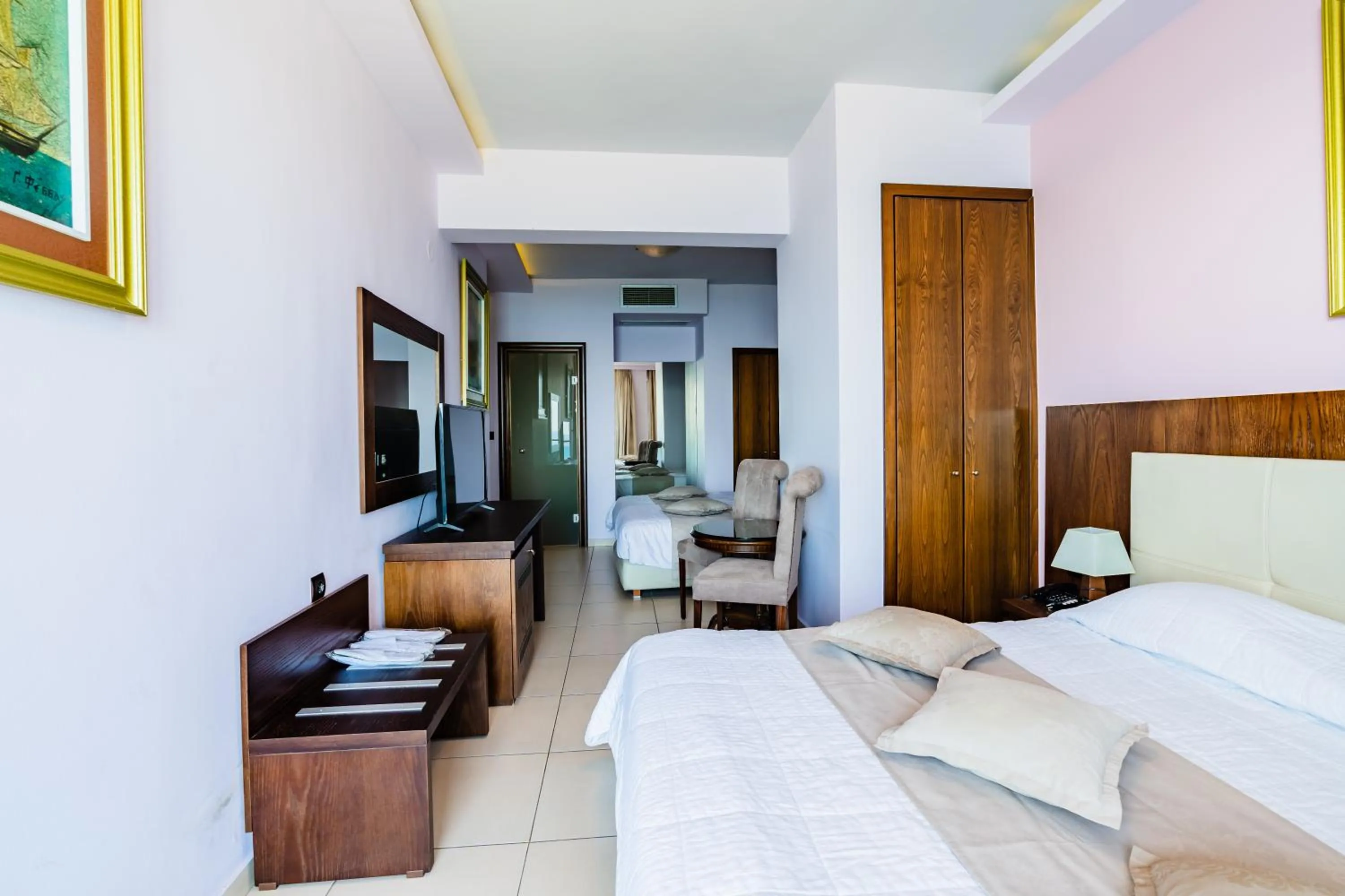 Bed in Panorama Hotel