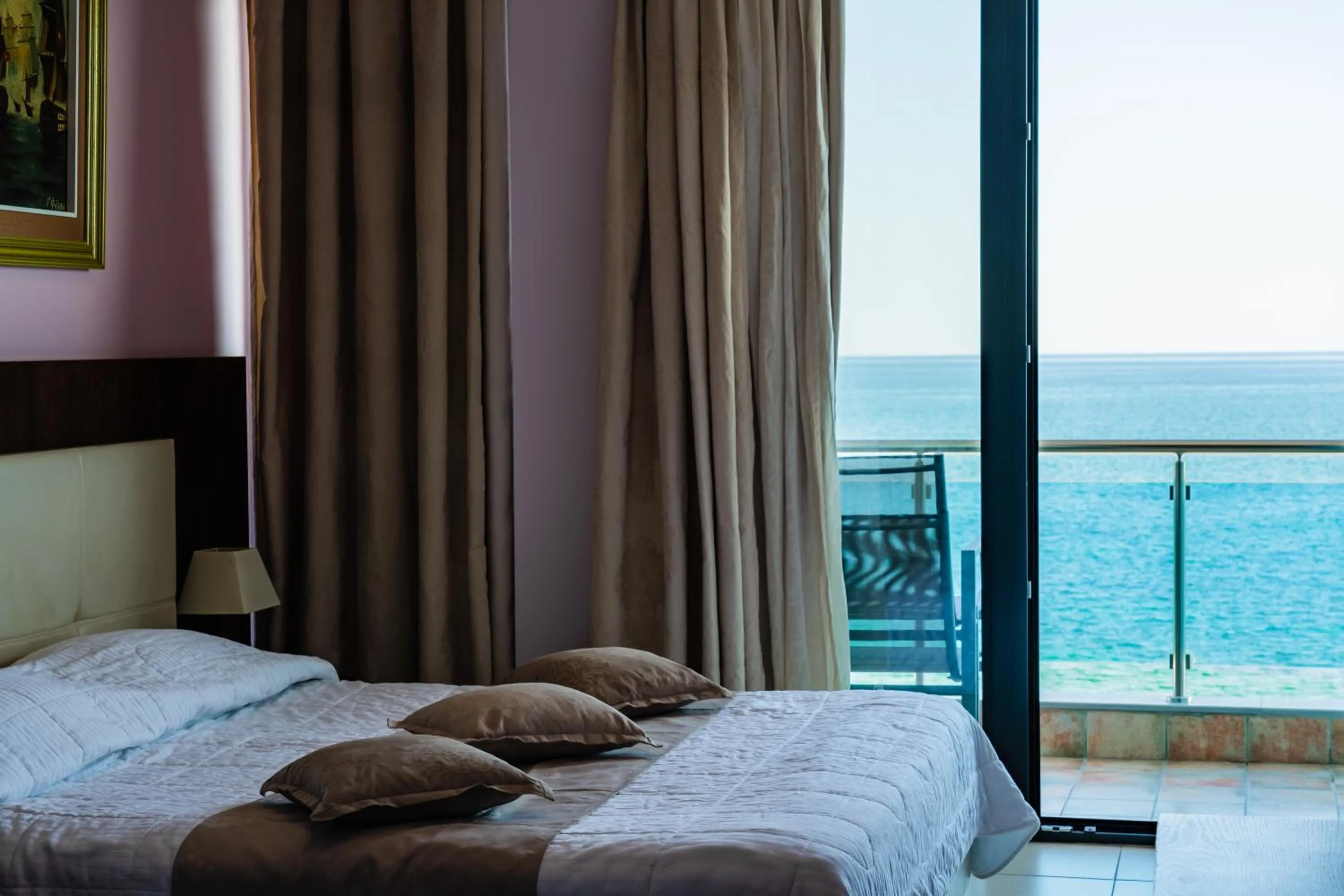 Bed in Panorama Hotel