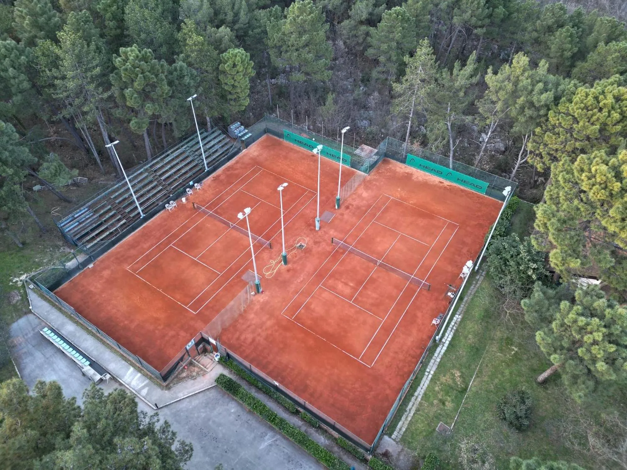 Tennis court in Bungalows SPORT CENTAR