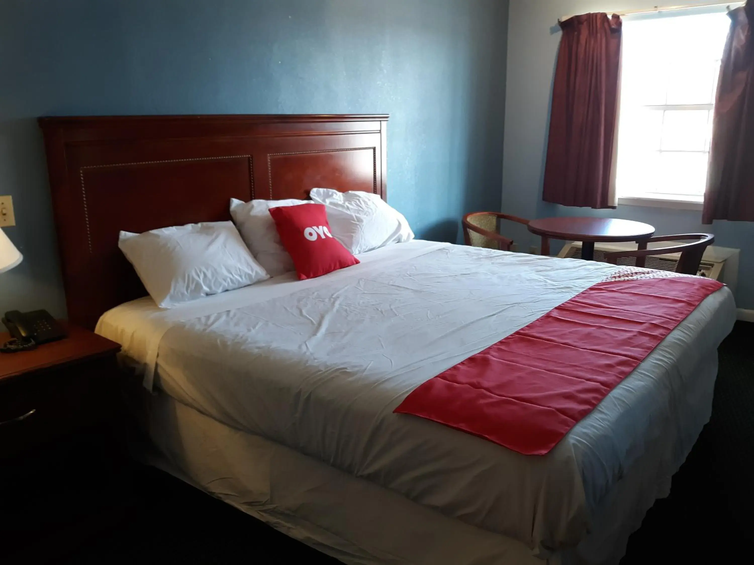 Bedroom, Bed in Rest Inn - Extended Stay, I-40 Airport, Wedding & Event Center