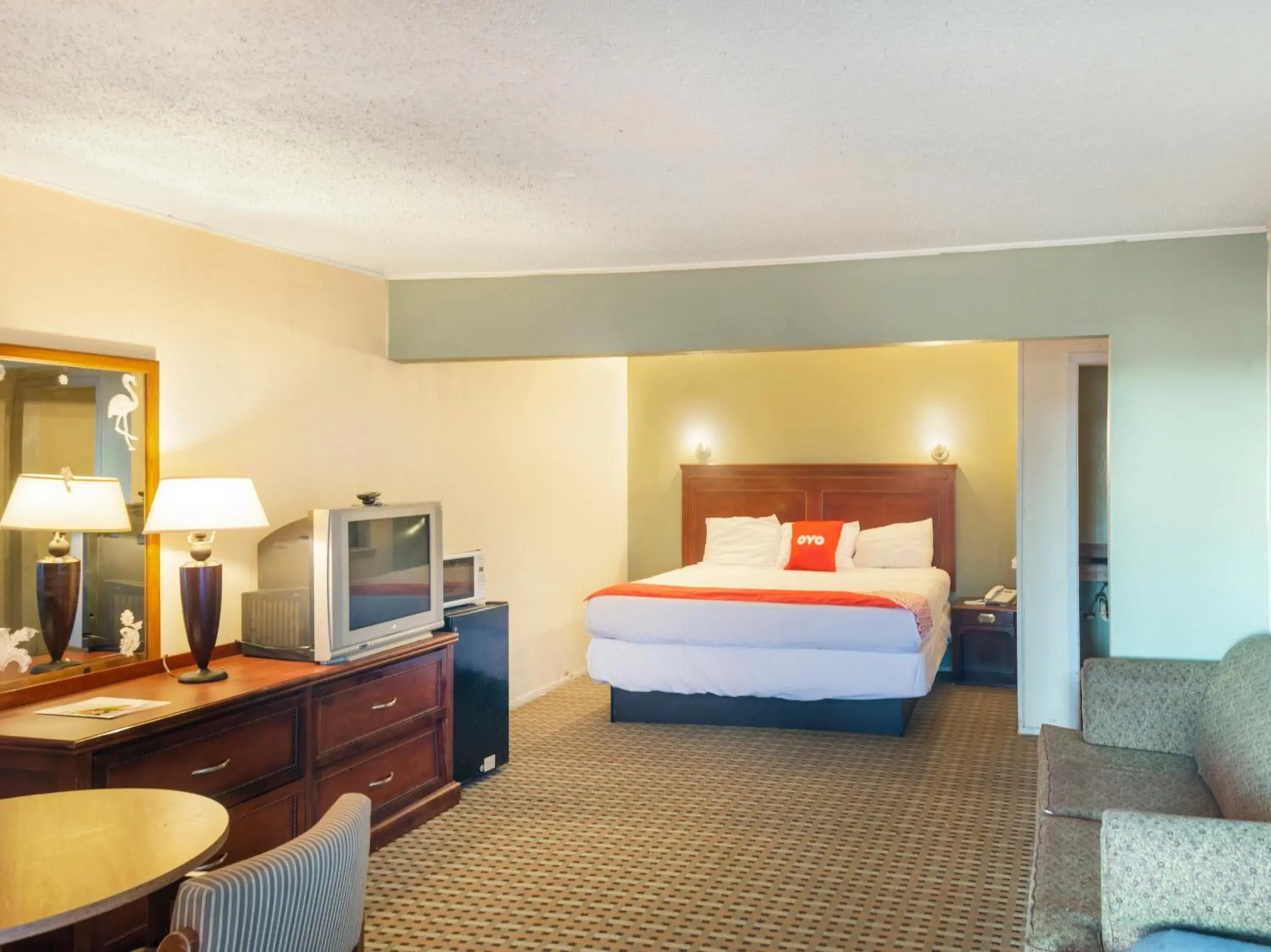 Bedroom, Bed in Rest Inn - Extended Stay, I-40 Airport, Wedding & Event Center