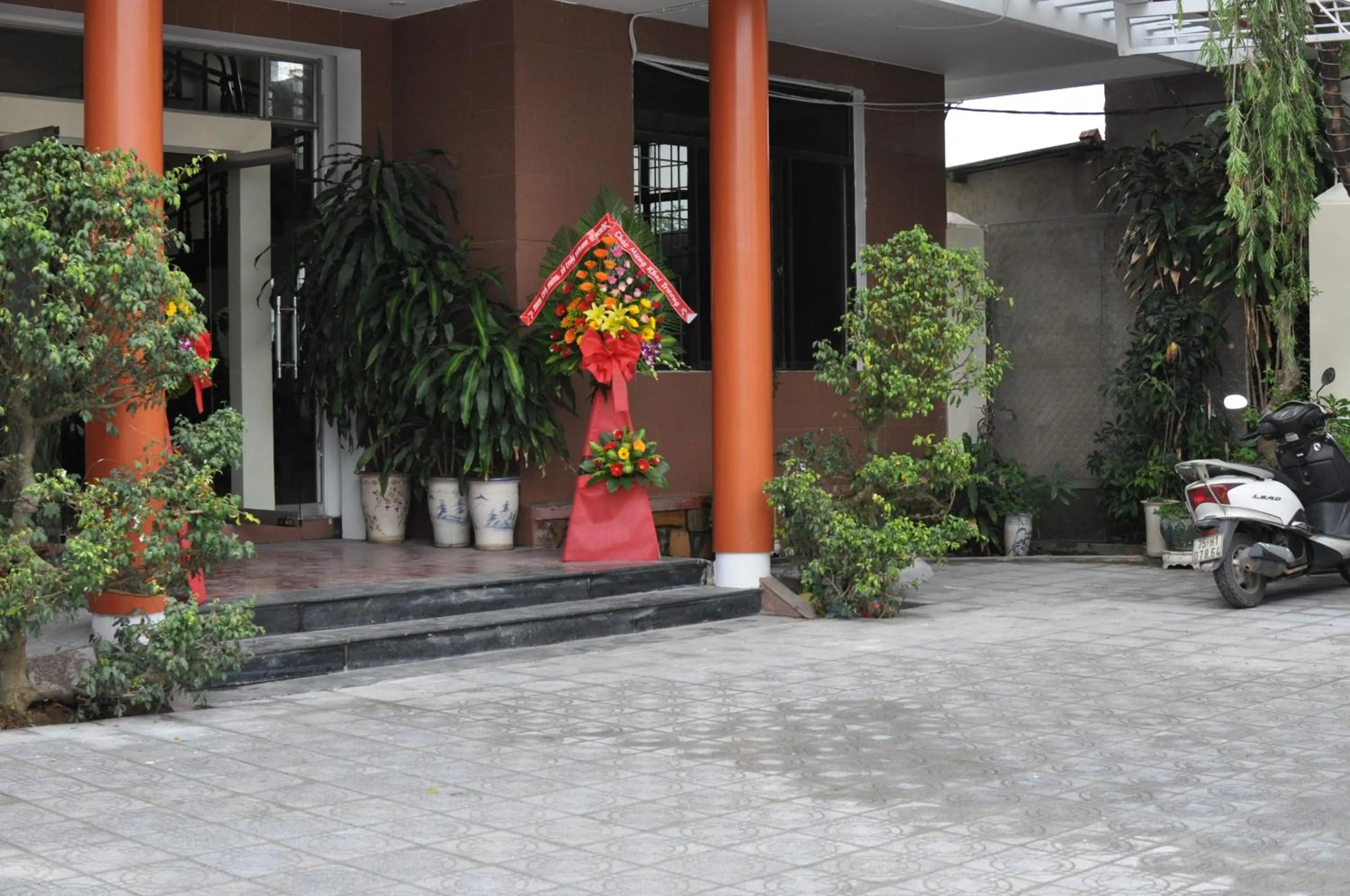 Khách sạn Đồng Dao