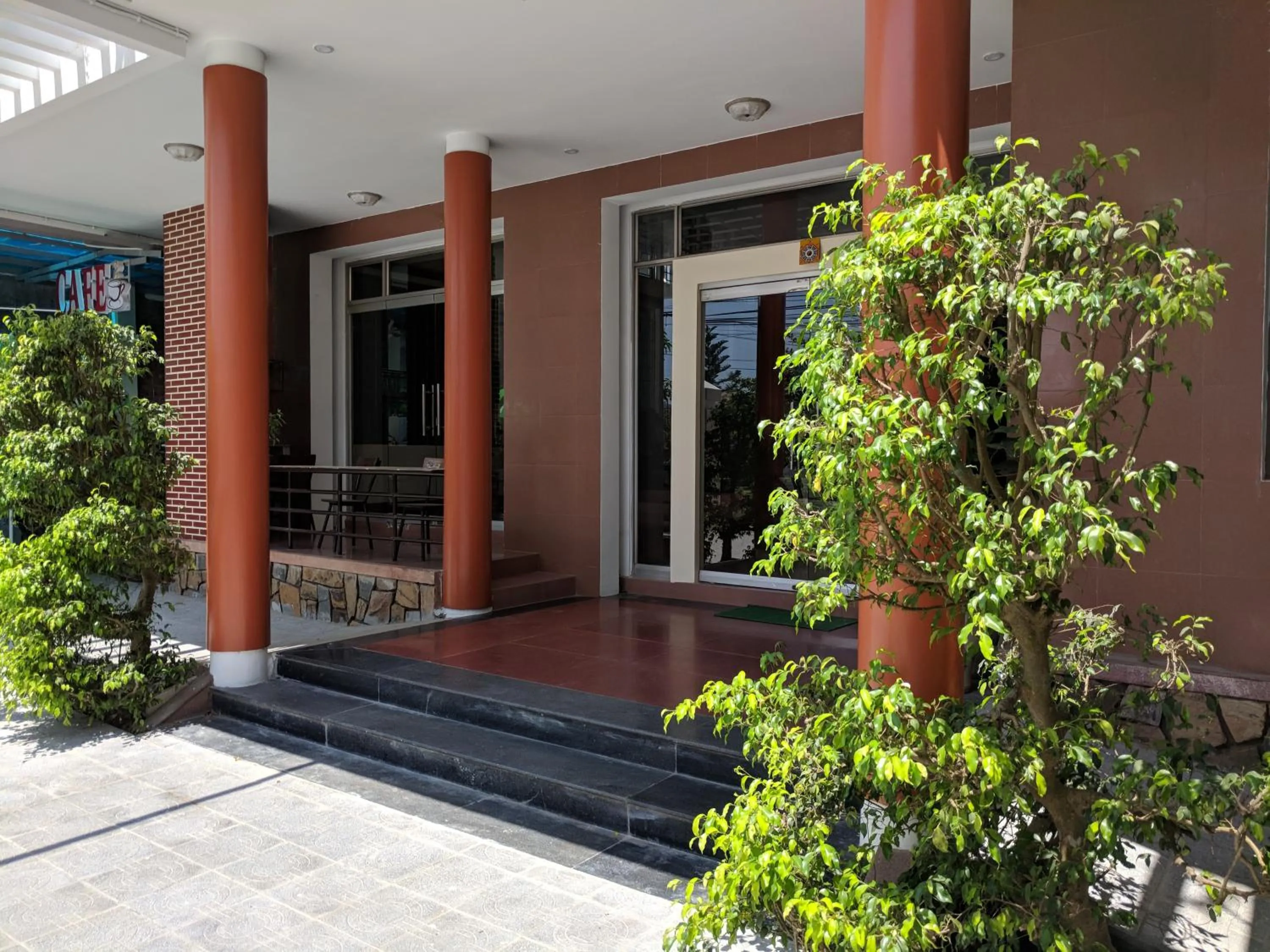 Property building in Khách sạn Đồng Dao