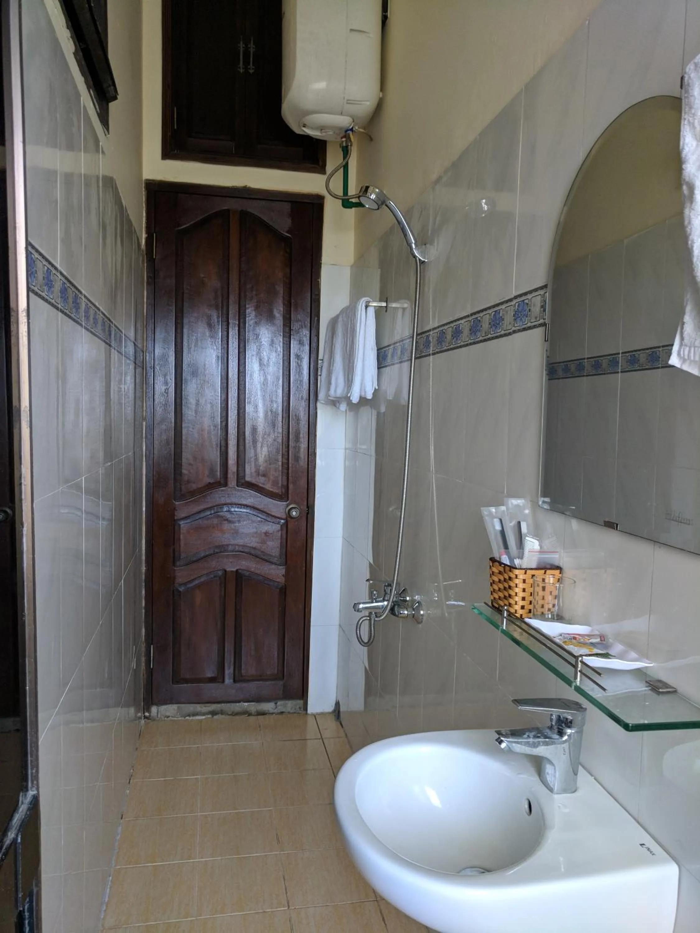 Khách sạn Đồng Dao