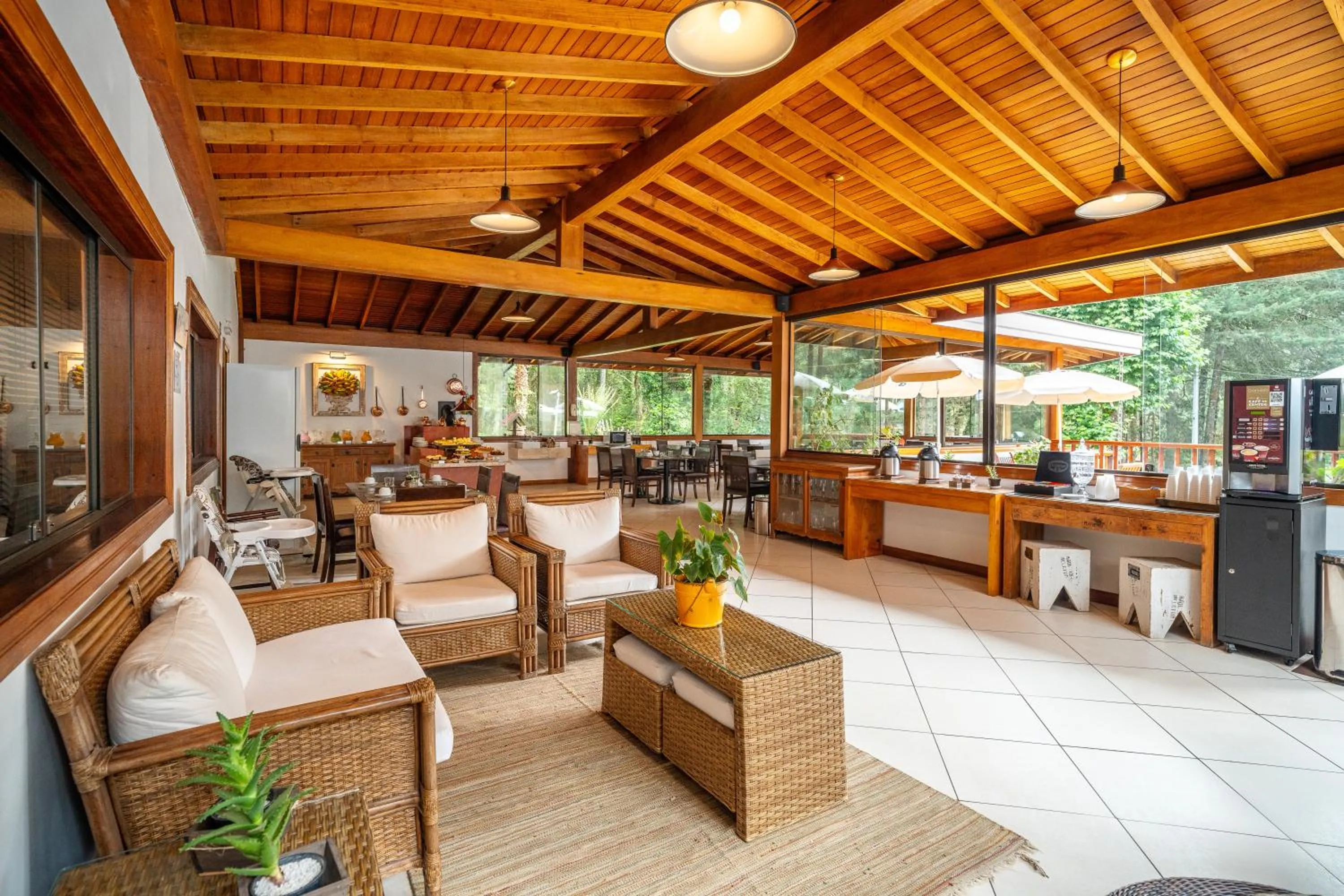 Dining area in Pousada Campos dos Holandeses - Campos do Jordao