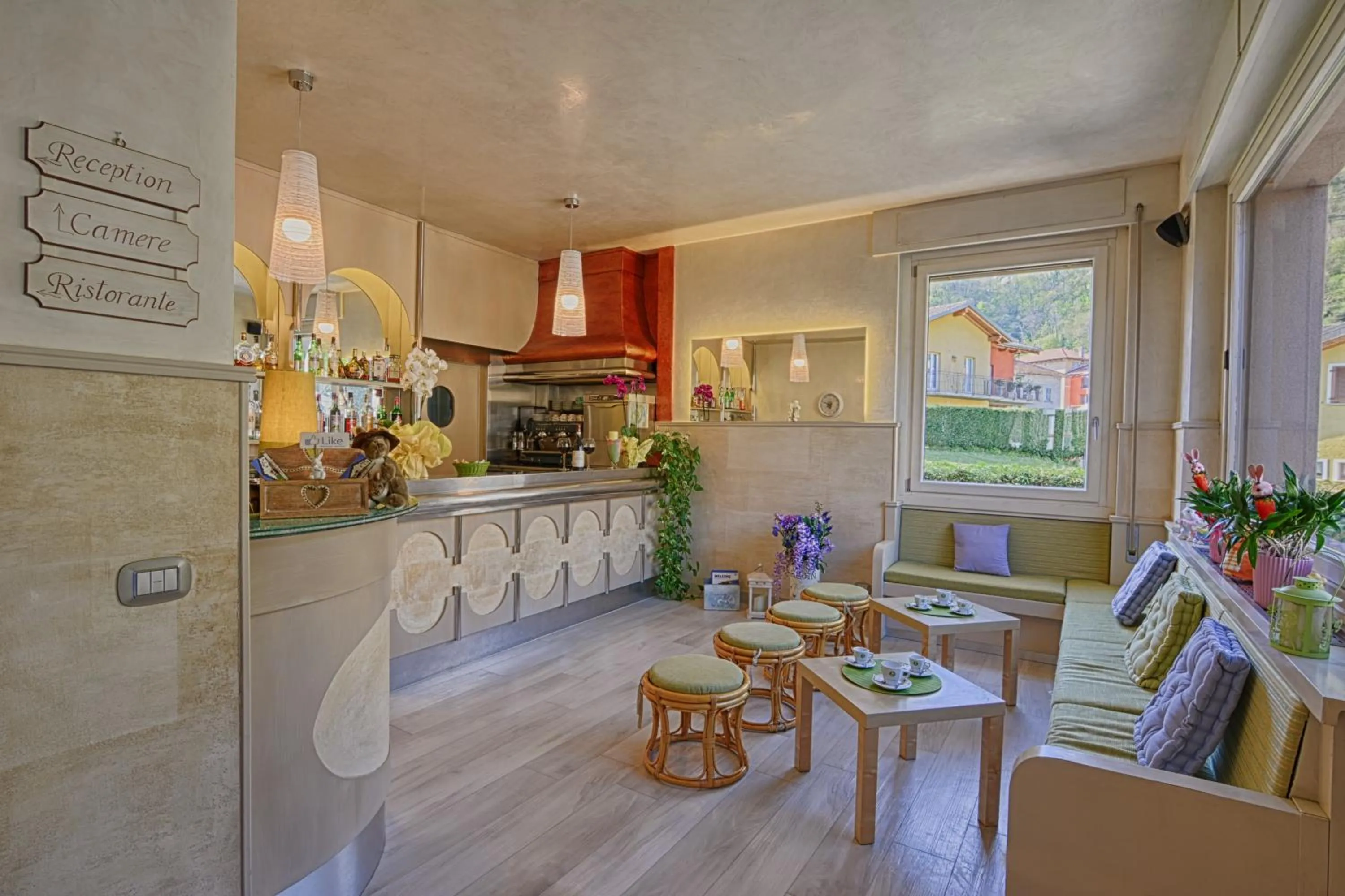 Lounge or bar in Hotel Europa - Sorico