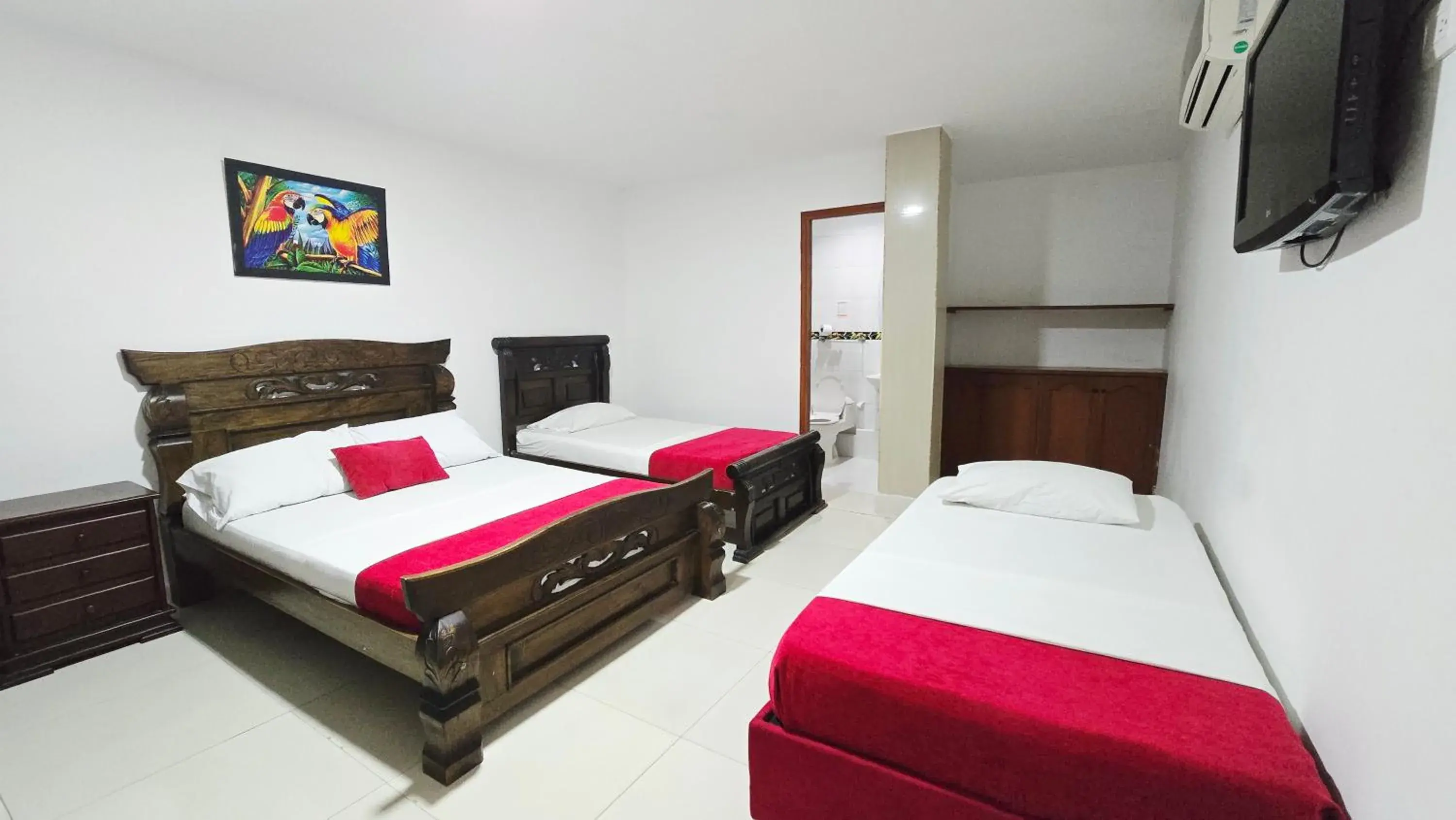 Standard Quadruple Room in Olas del Mar Hotel by GHO Hoteles Standard Quadruple Room in Olas del Mar Hotel by GHO Hoteles