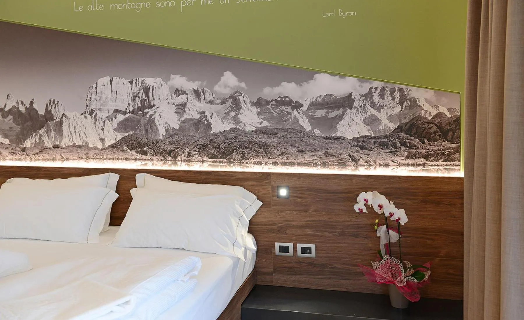 Decorative detail, Bed in Dolomeet Boutique Hotel