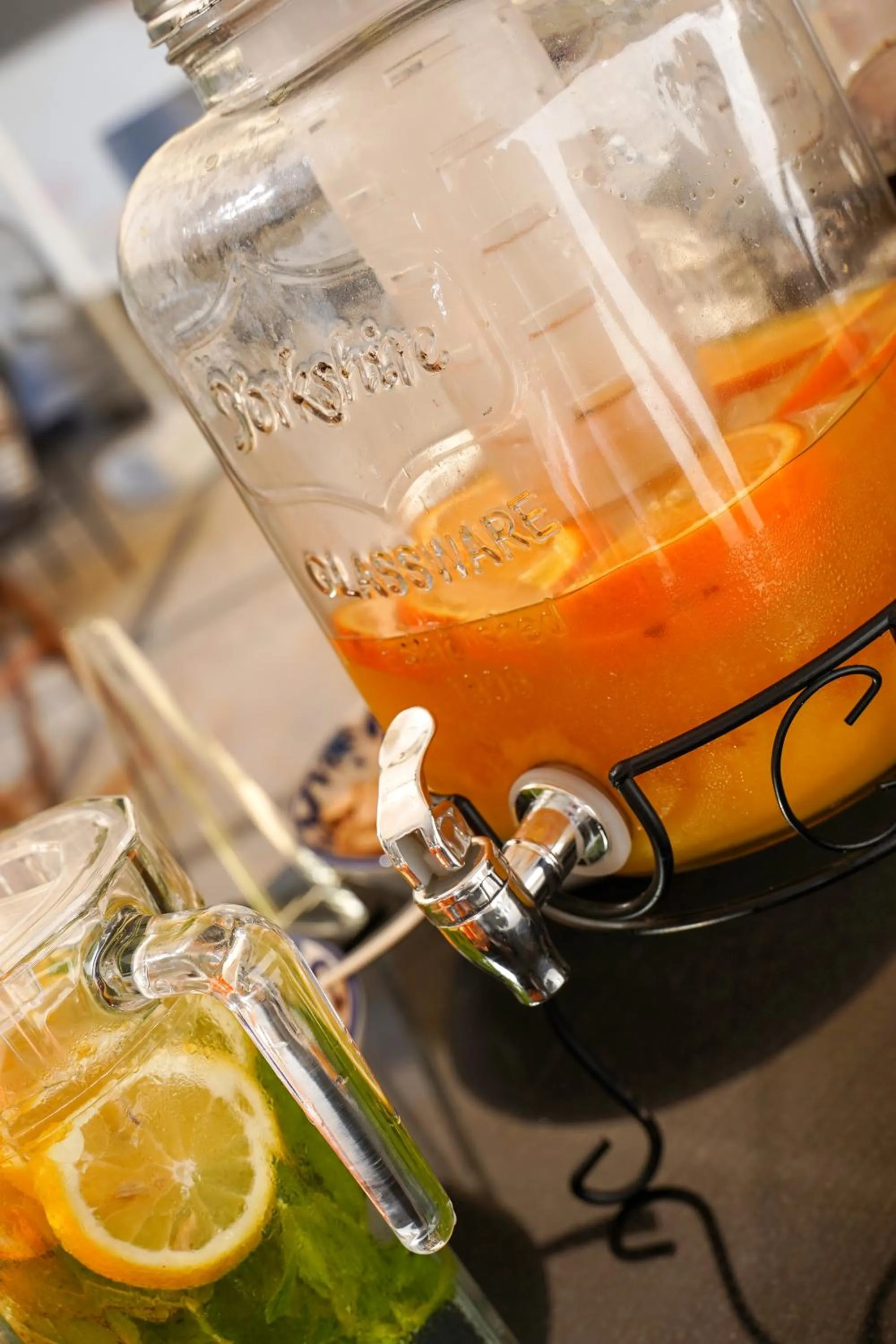 Restaurant/places to eat in Torbahan Hotel