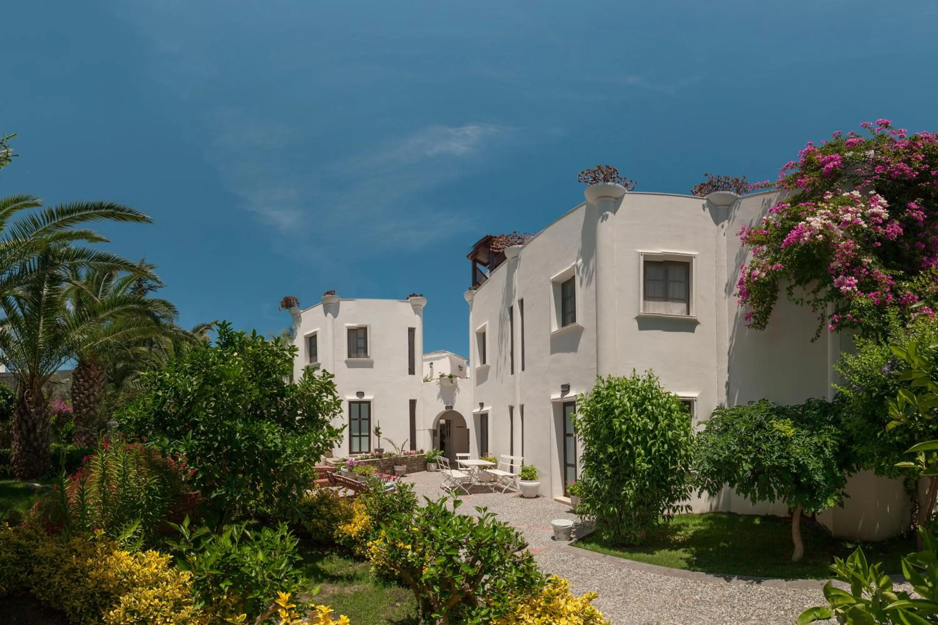Facade/entrance in Torbahan Hotel