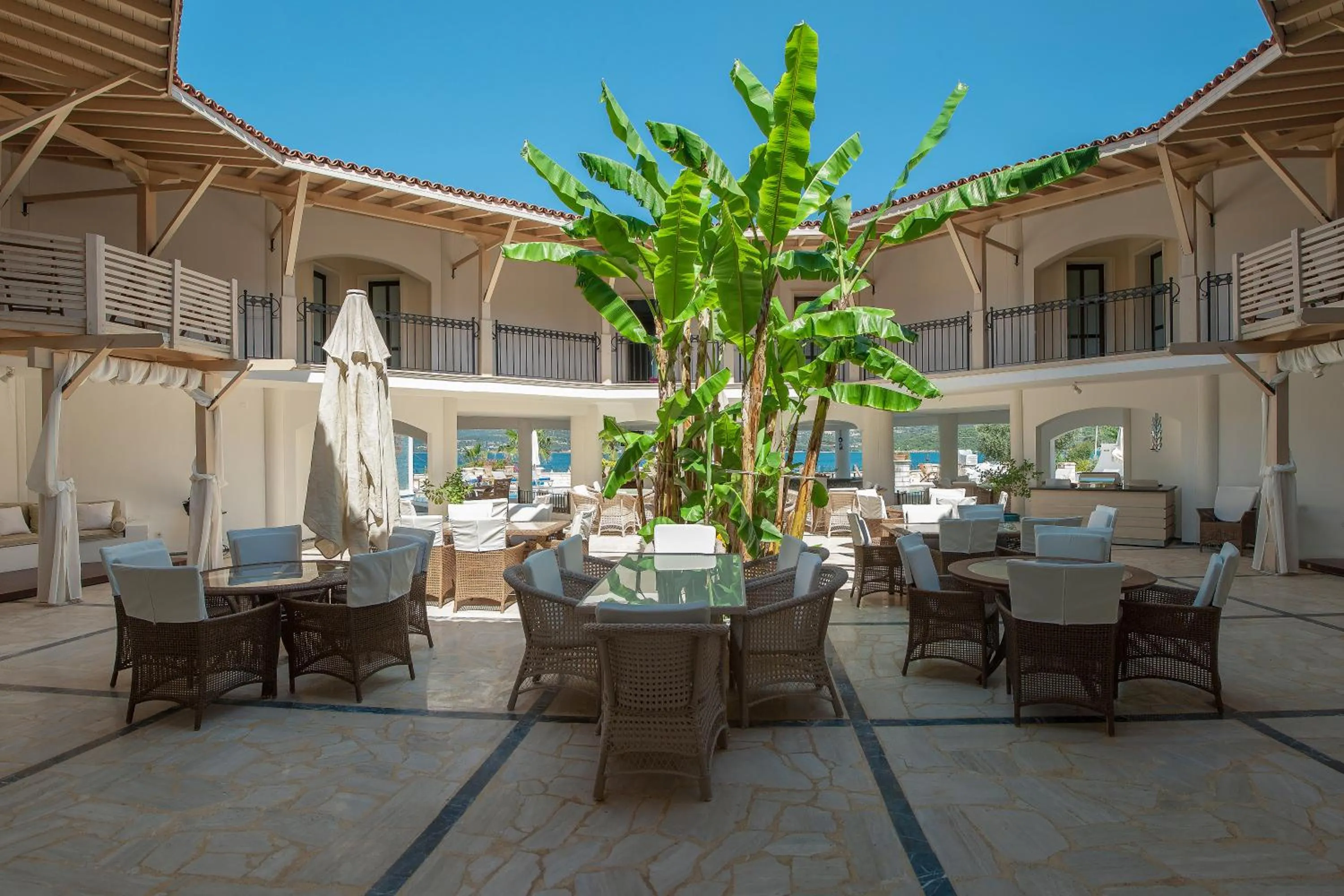 Food in Torbahan Hotel