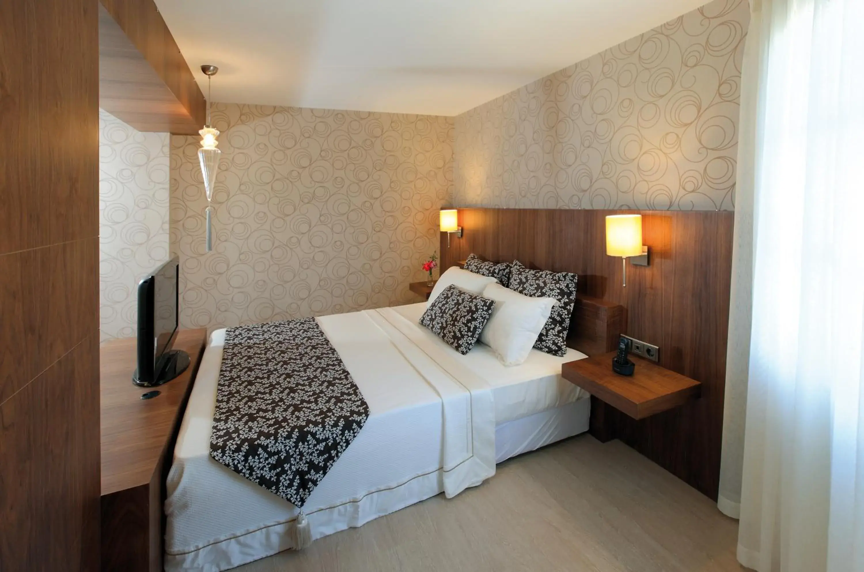 Superior Double Room with Garden View in Torbahan Hotel Superior Double Room with Garden View in Torbahan Hotel