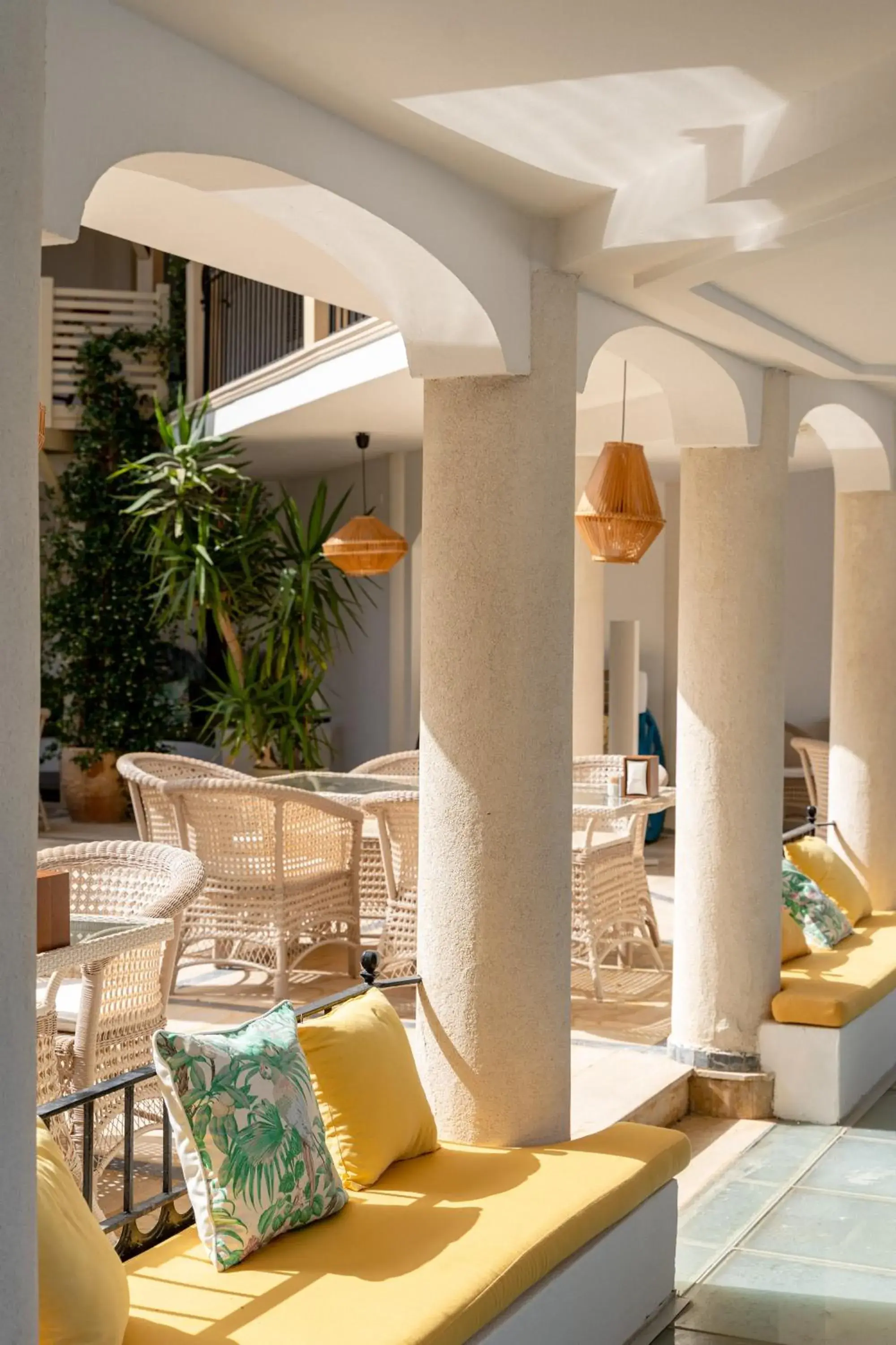 Property building in Torbahan Hotel Property building in Torbahan Hotel