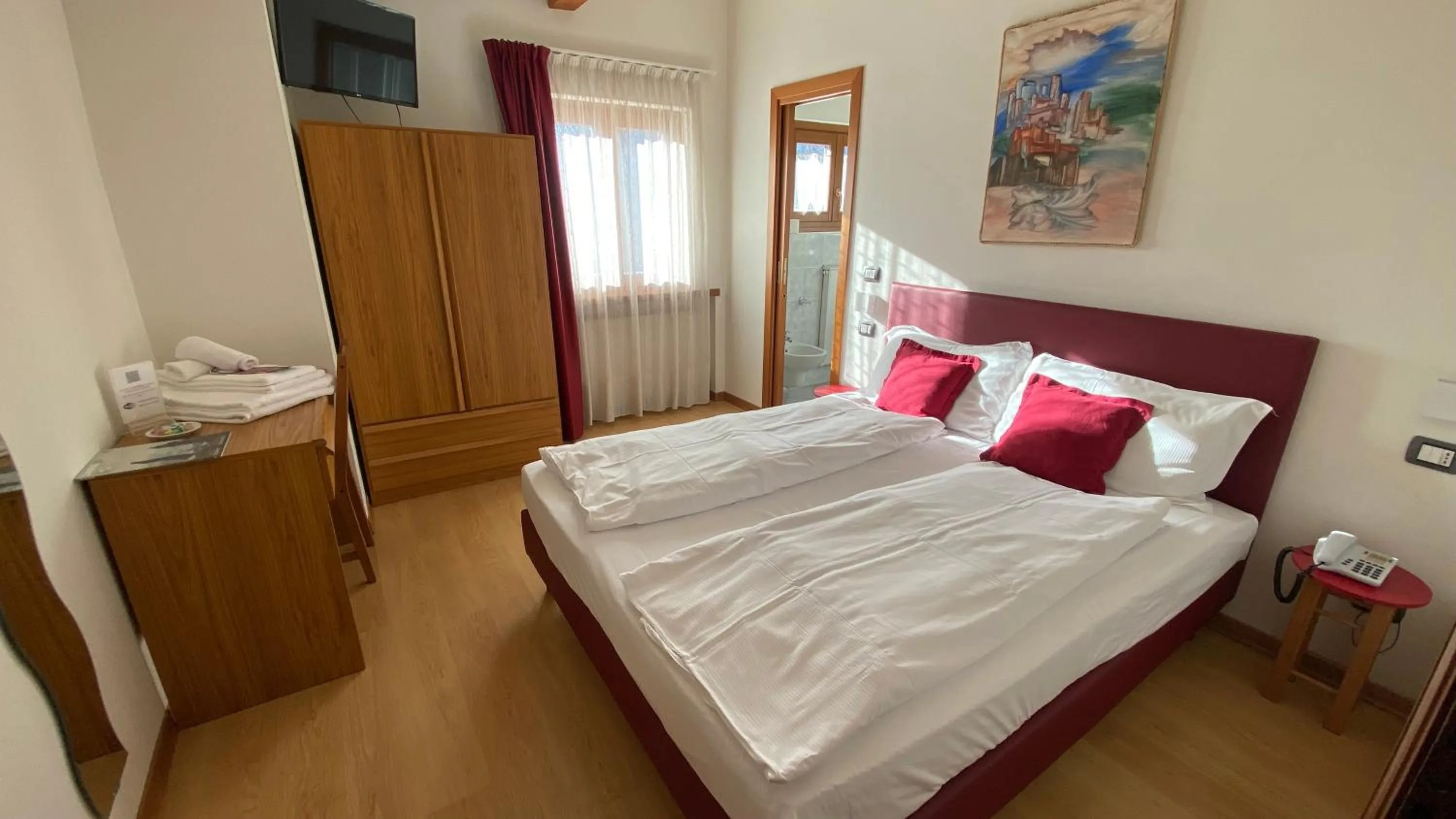 Bed in Casteluce Hotel Funivie