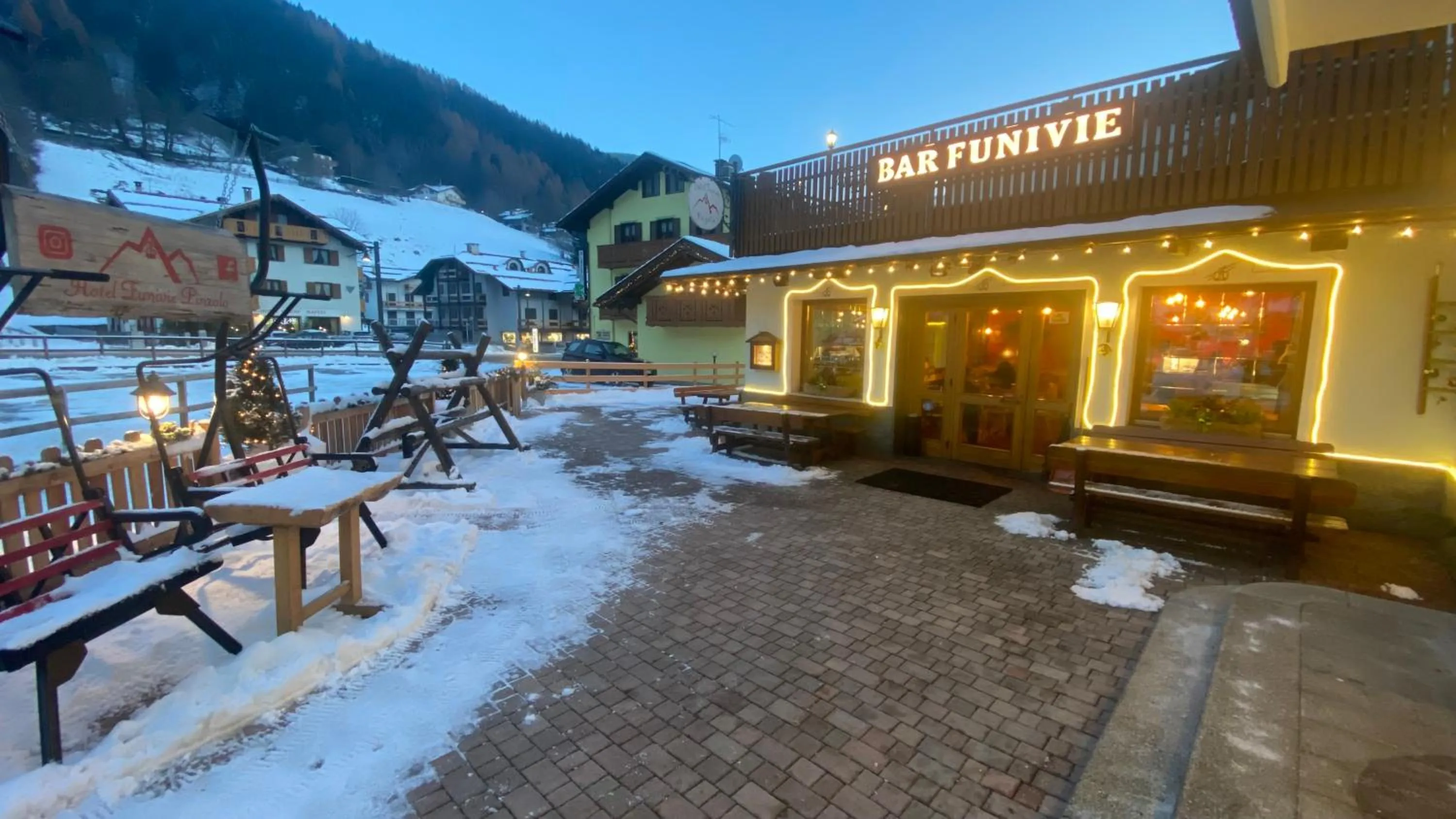 Casteluce Hotel Funivie