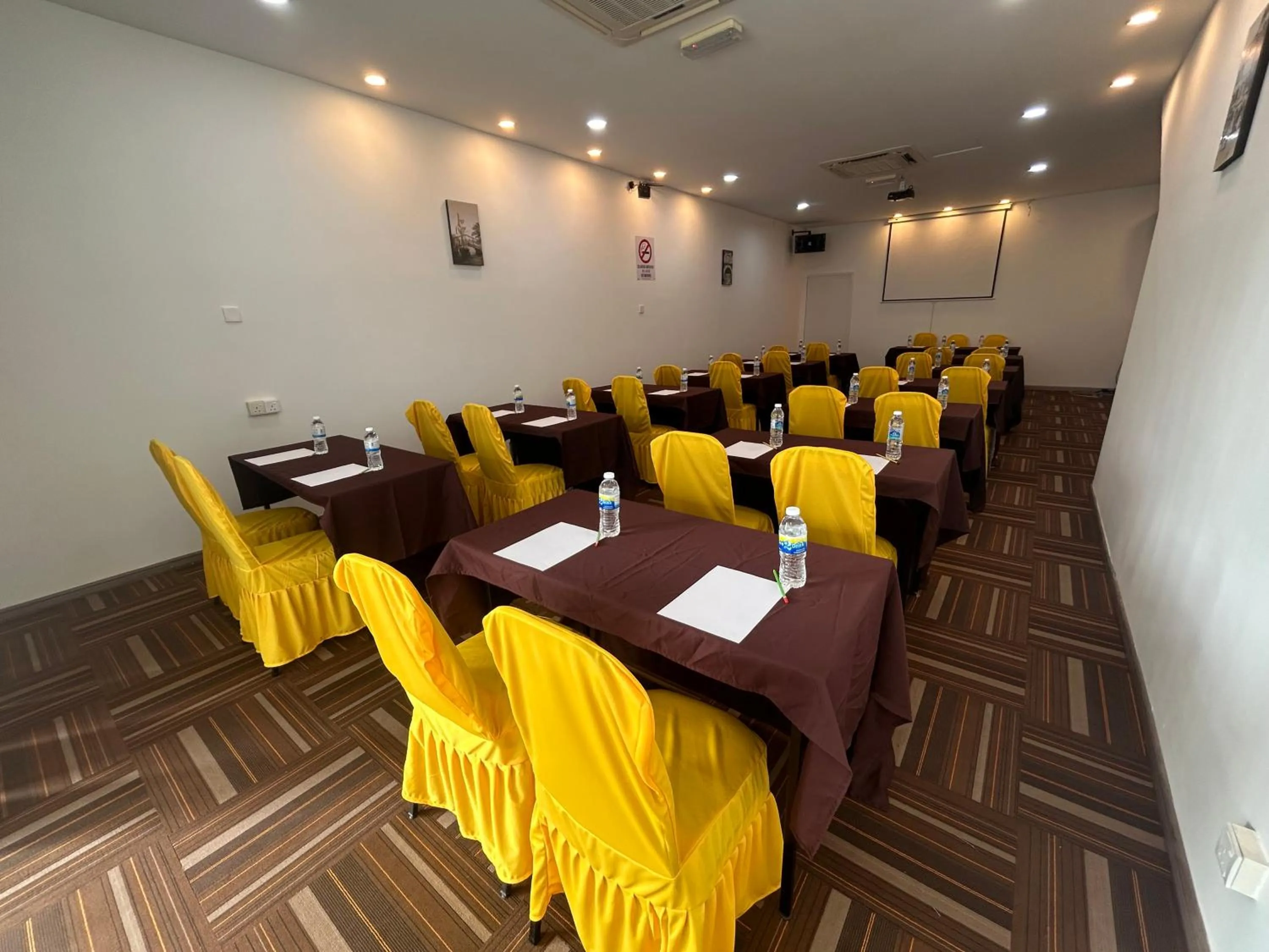 Meeting/conference room in Riviera Suites Melaka