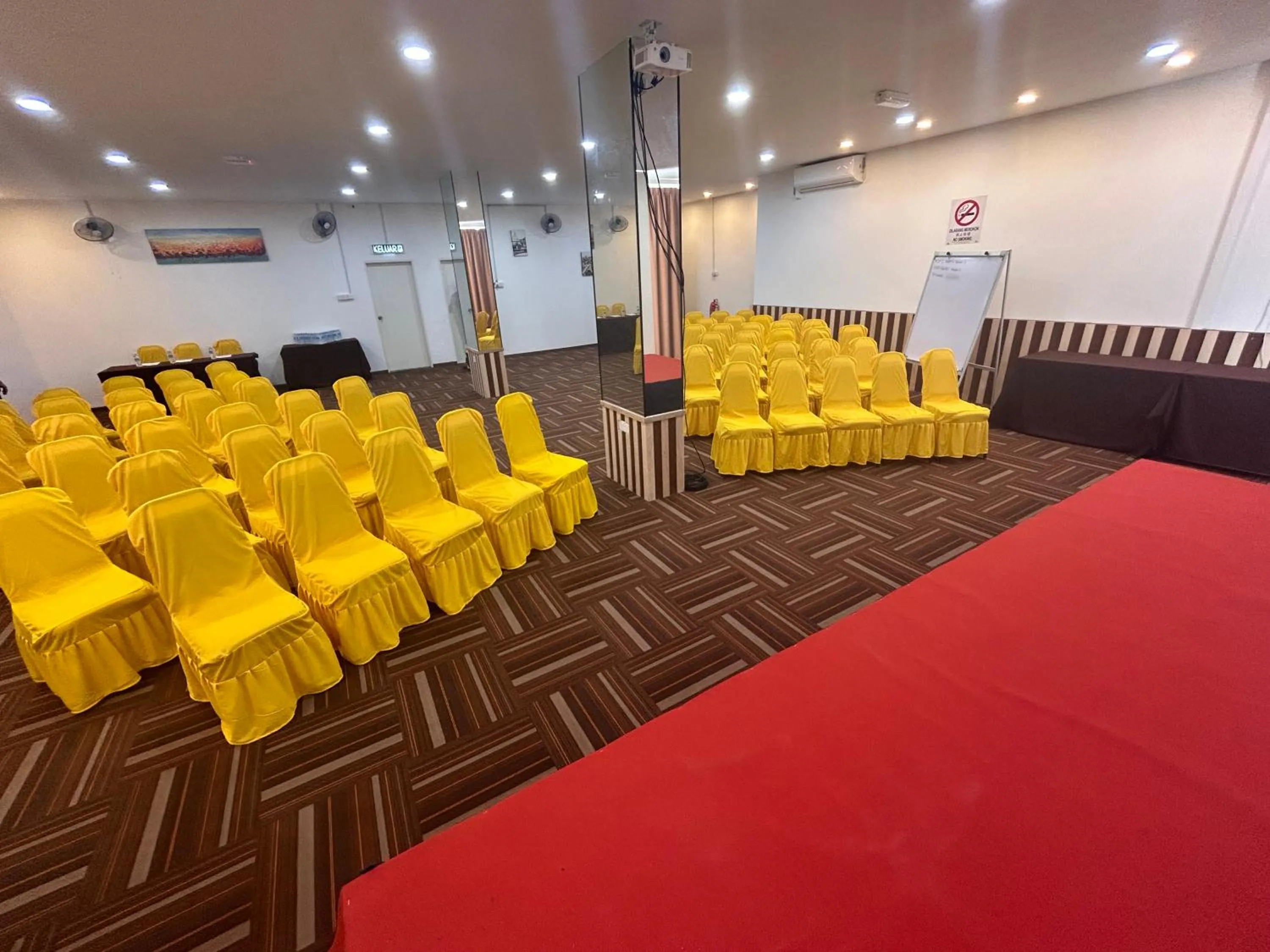 Meeting/conference room in Riviera Suites Melaka