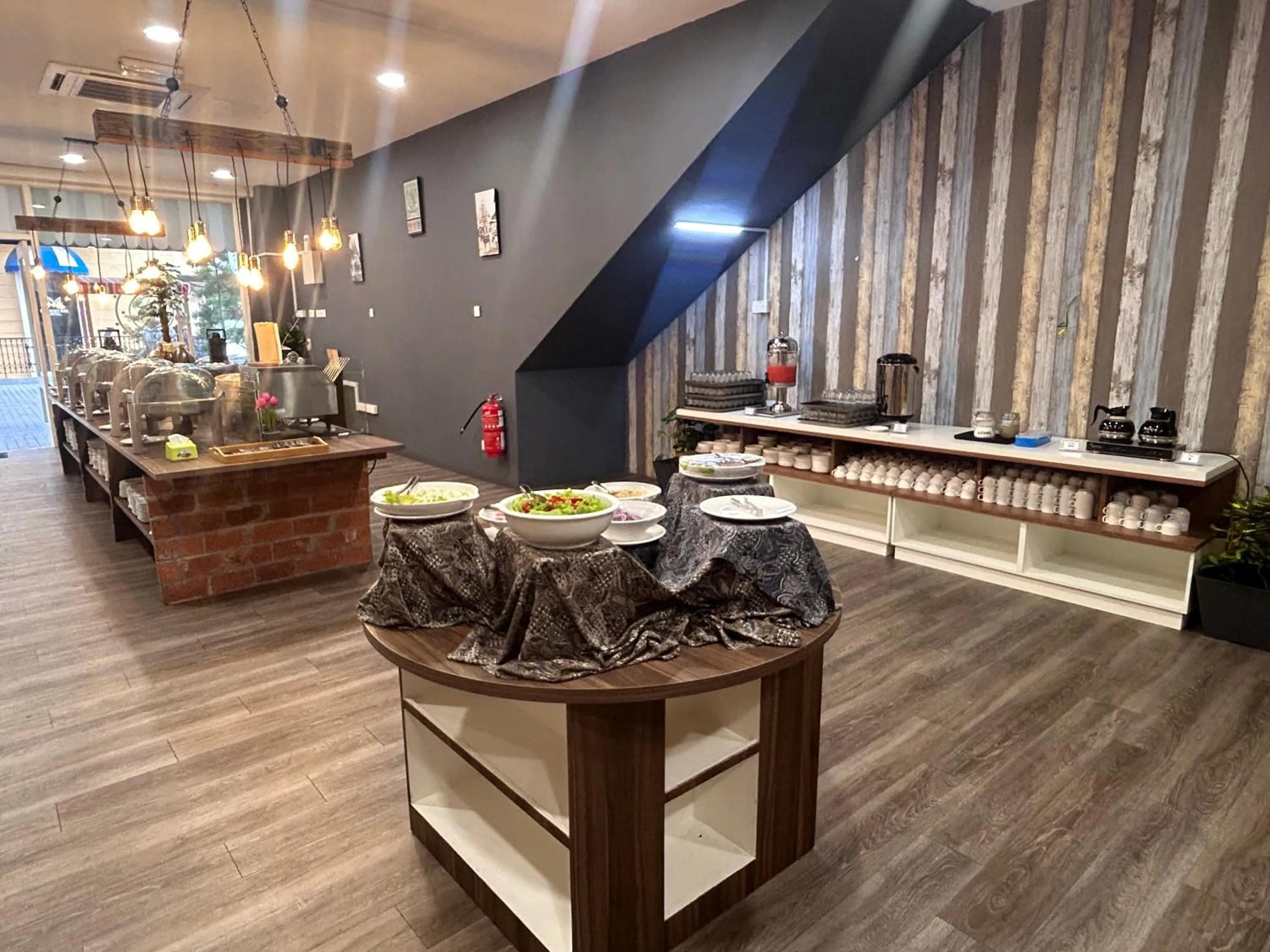 Breakfast in Riviera Suites Melaka