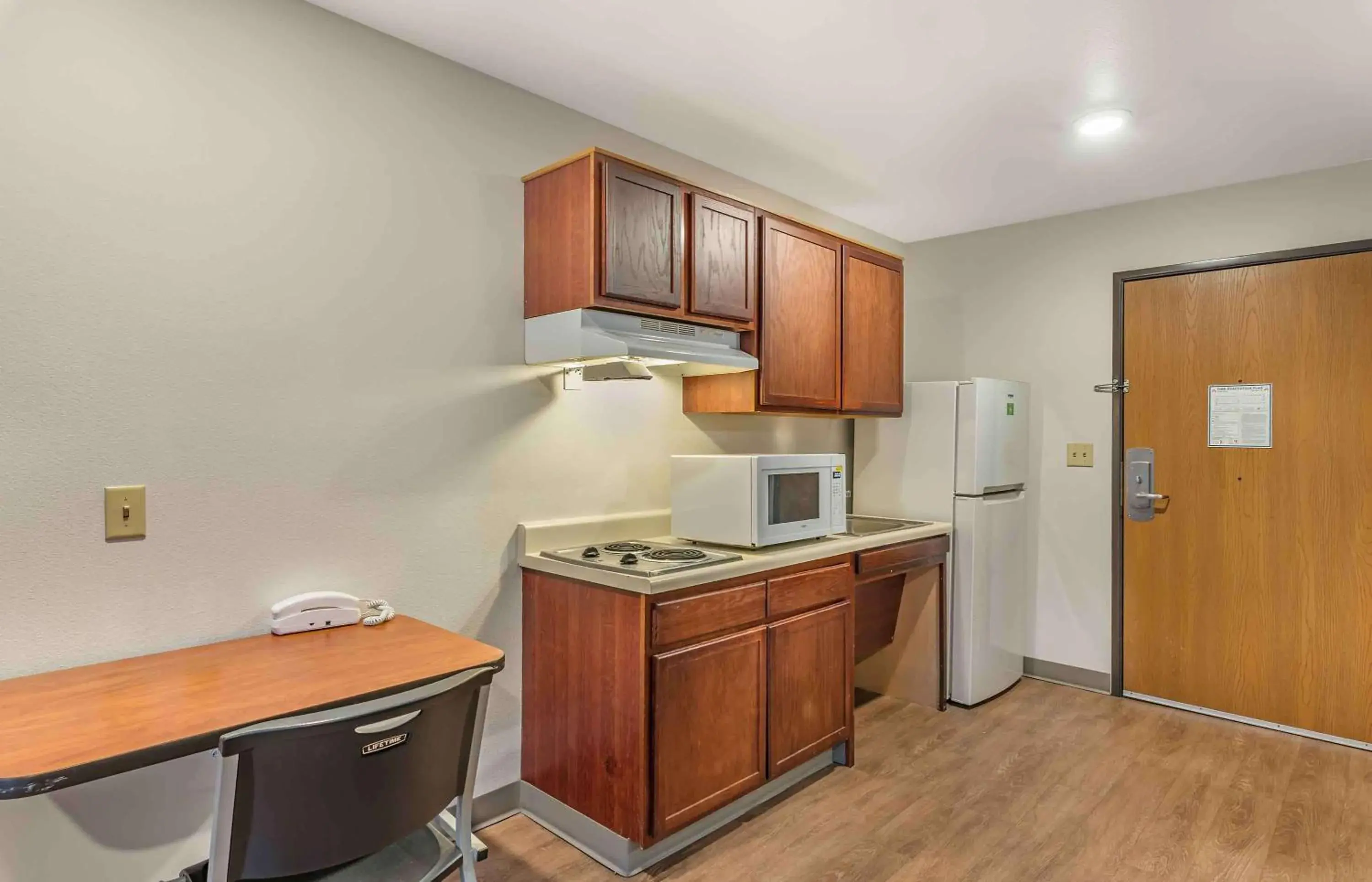 Bedroom in Extended Stay America Select Suites - Little Rock - Southwest Bedroom in Extended Stay America Select Suites - Little Rock - Southwest