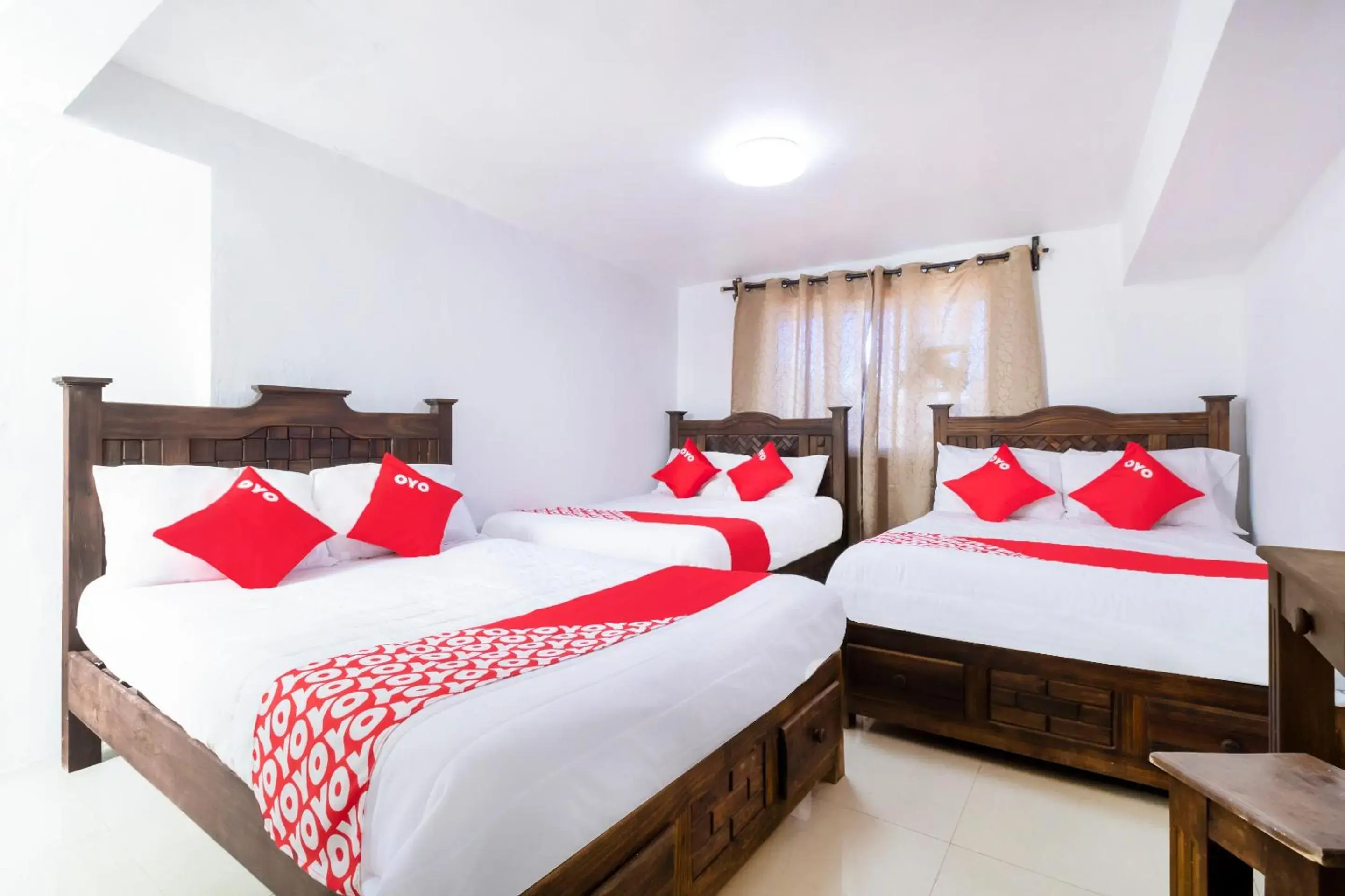 Bedroom, Bed in OYO Hotel Punta Guadalupe, San Cristóbal de las Casas Bedroom, Bed in OYO Hotel Punta Guadalupe, San Cristóbal de las Casas