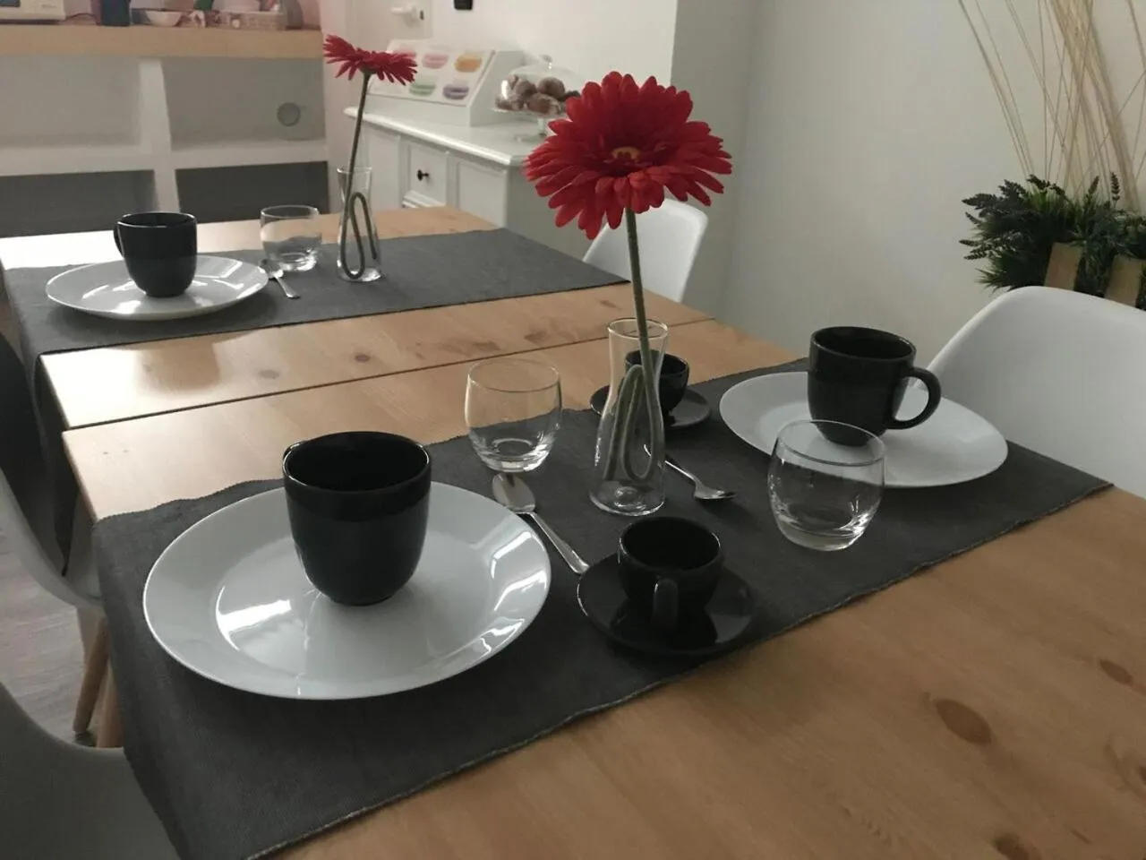 Food and drinks in Raya 28