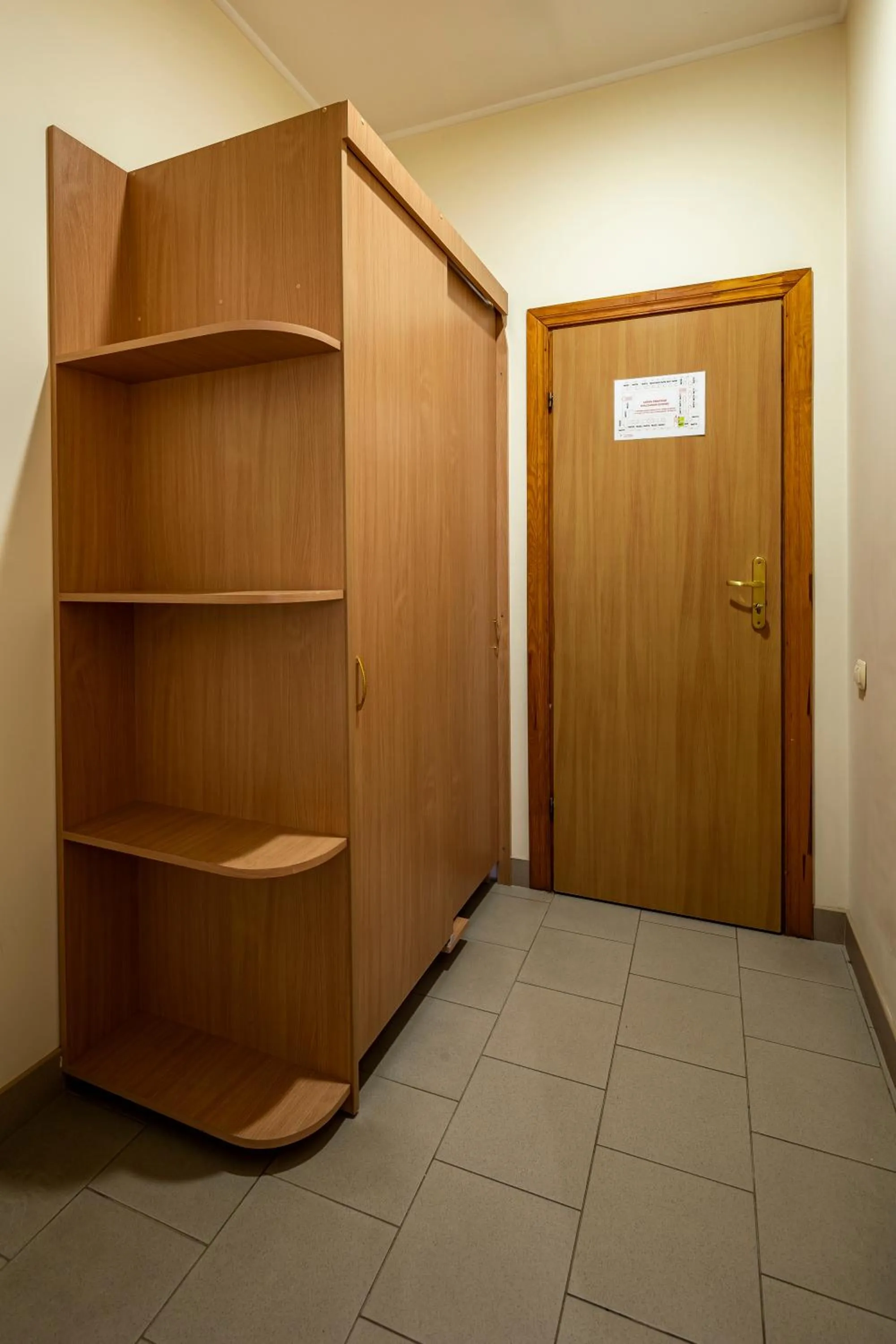wardrobe in Hotel Galaktika
