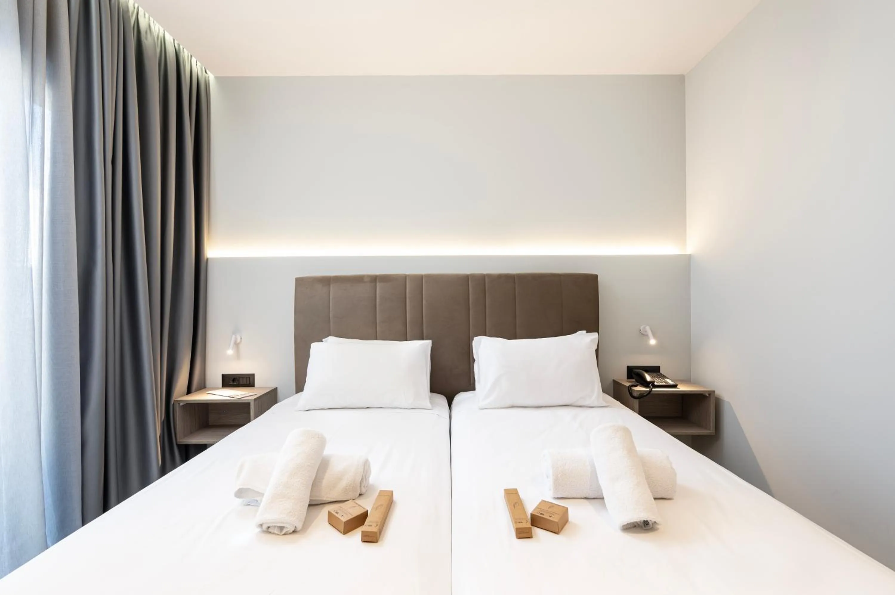 Bed in Sonia Hotel & Suites - Adults Only